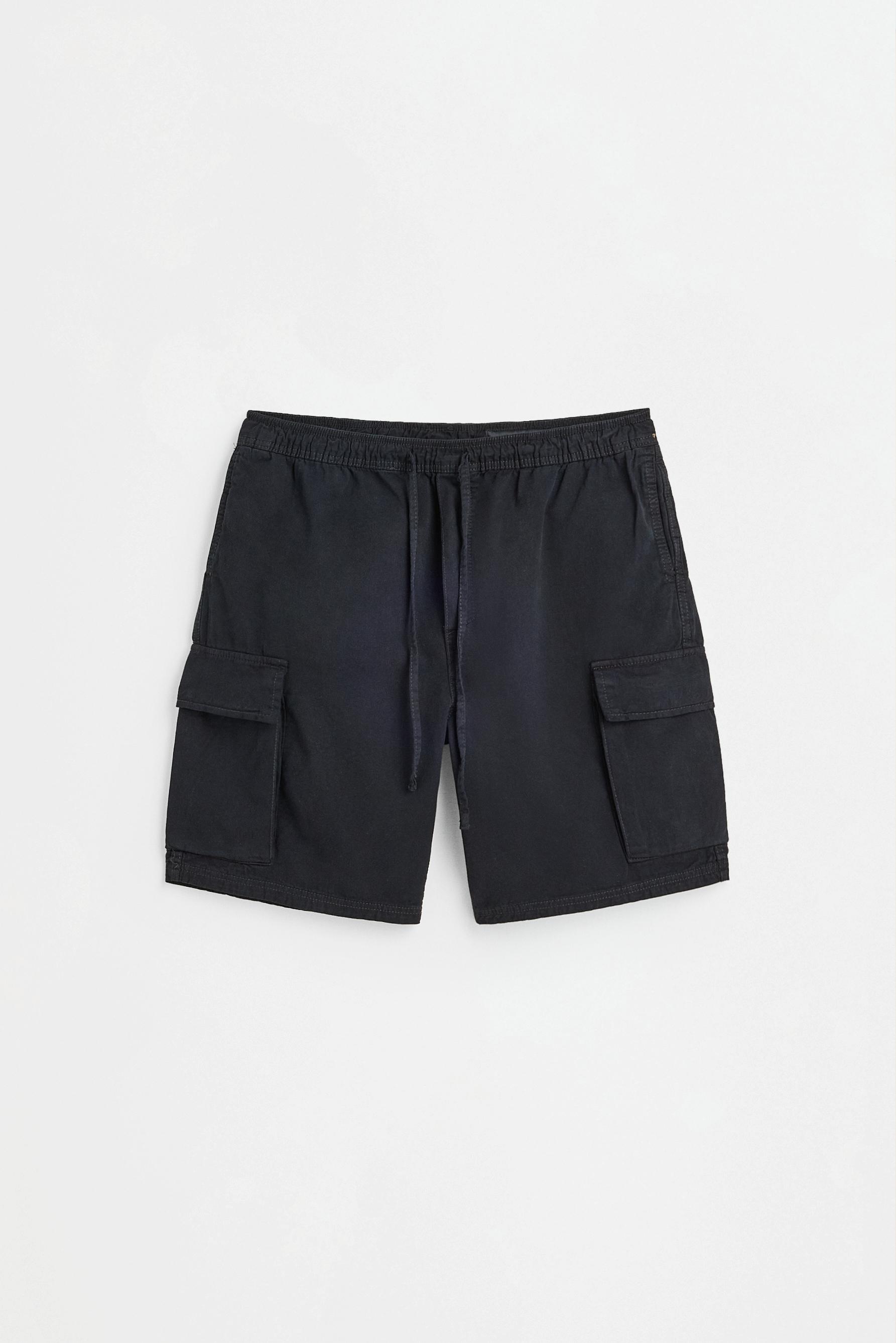 Cargo denim jogger Bermuda shorts — BLACK