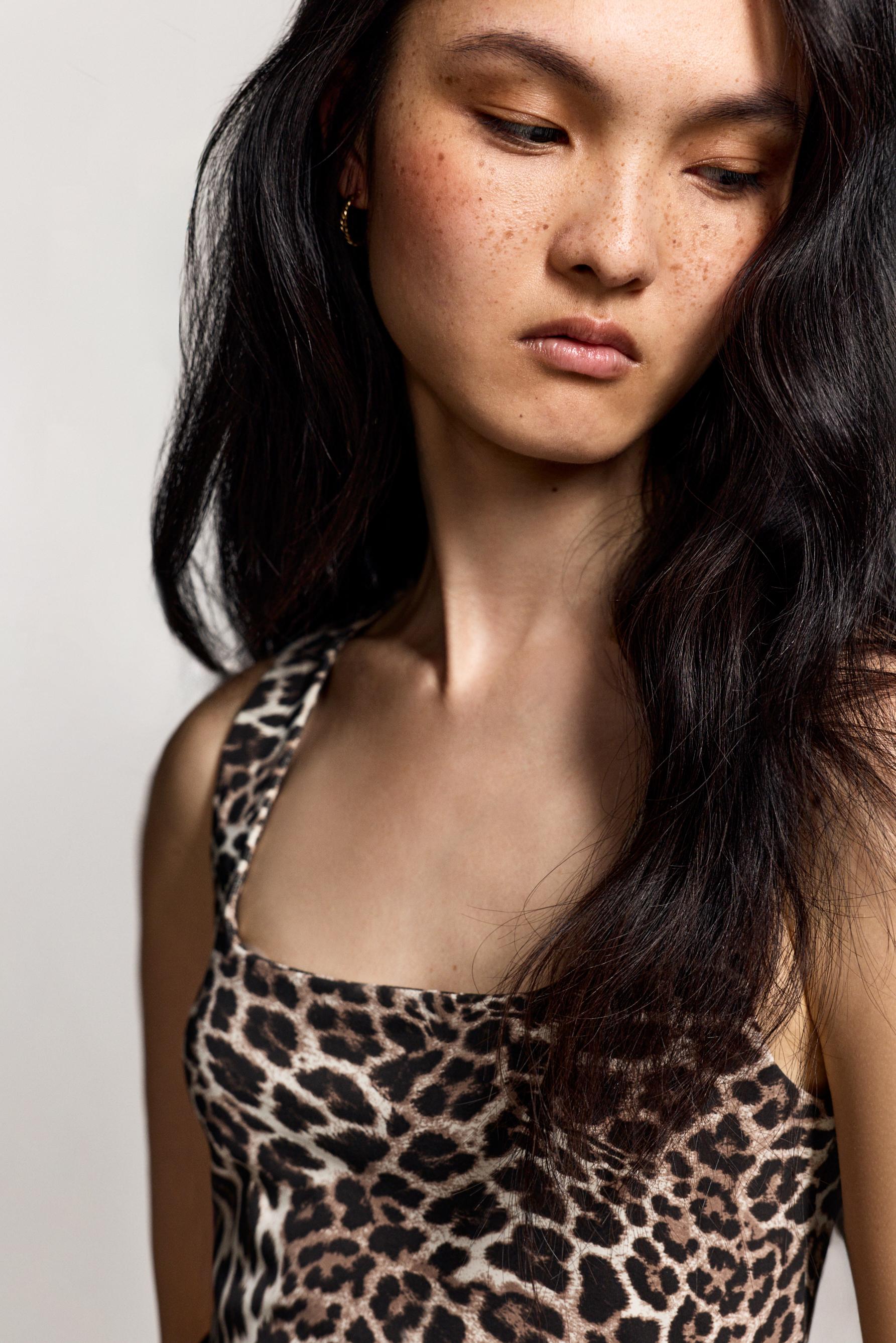 Polyamide T-shirt with wide straps — LEOPARD PRINT