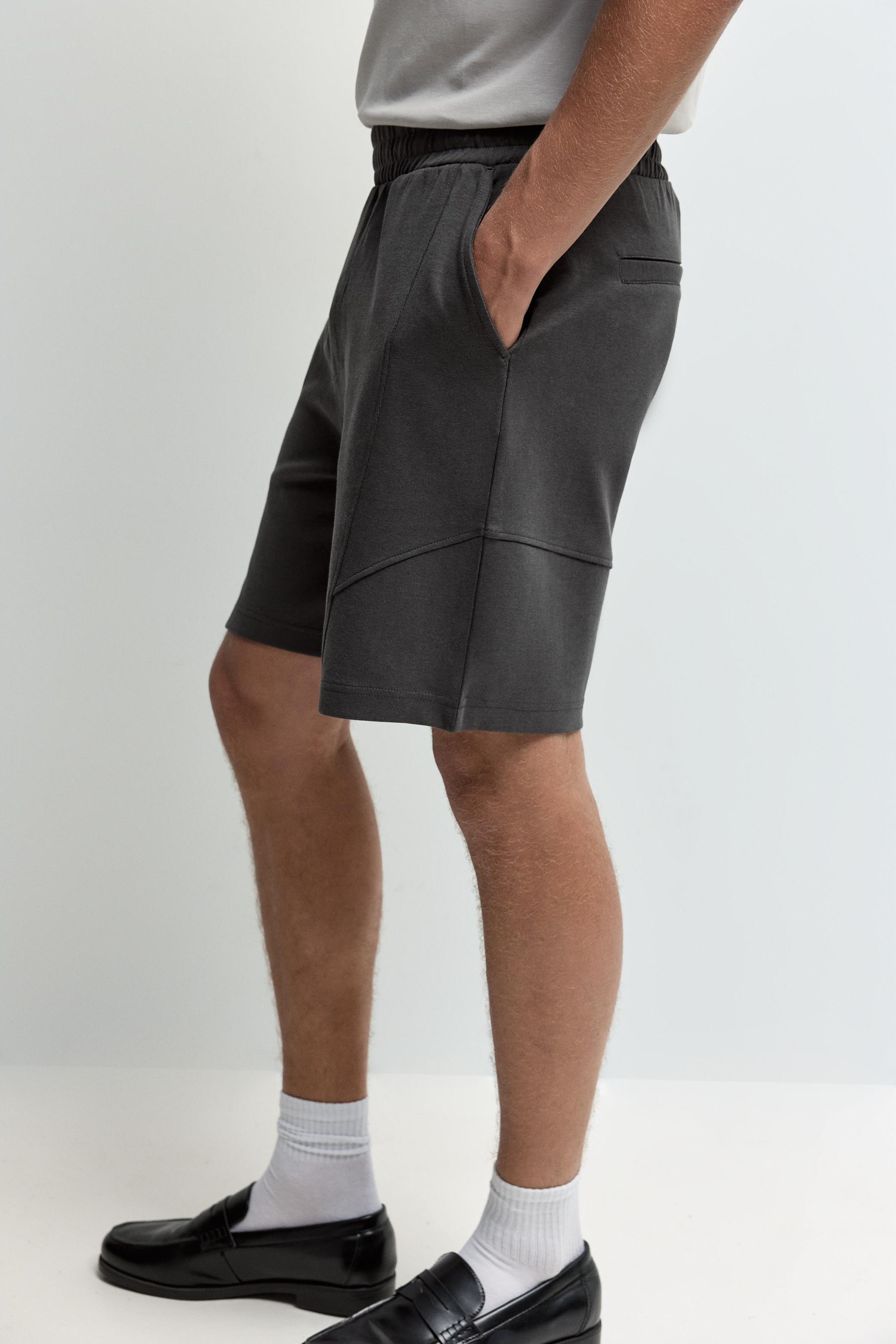 Interlock Bermuda shorts — DARK GREY