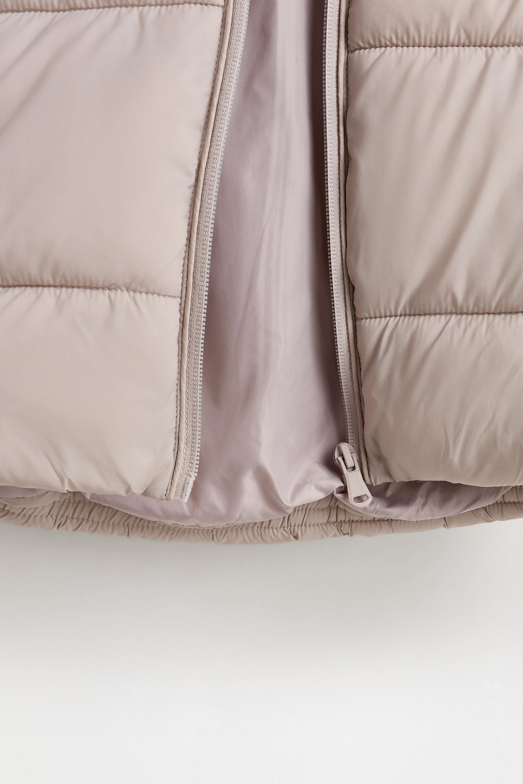 Hooded quilted jacket — HIELO