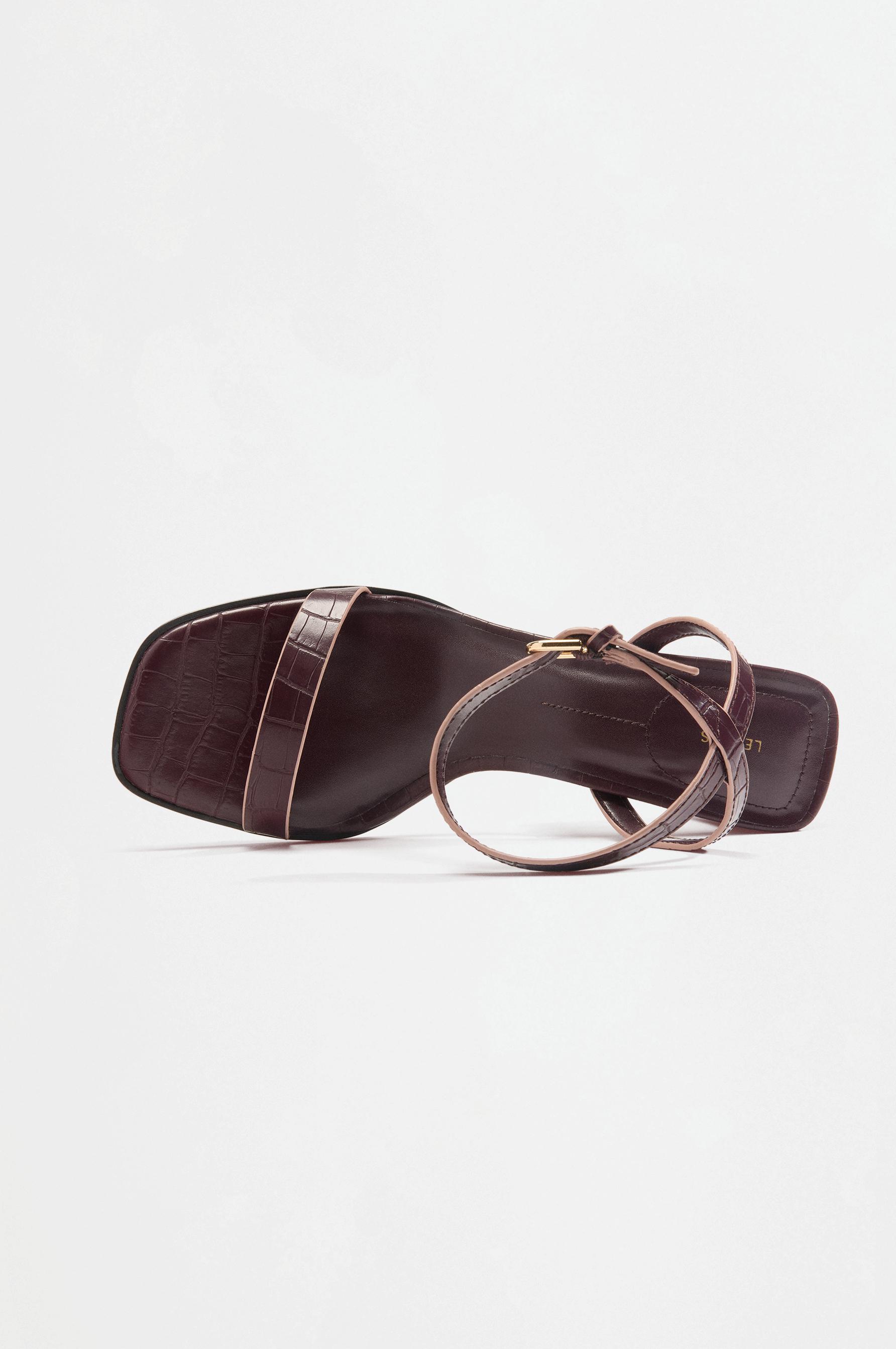 Crocodile-effect high-heeled sandals — BURGUNDY