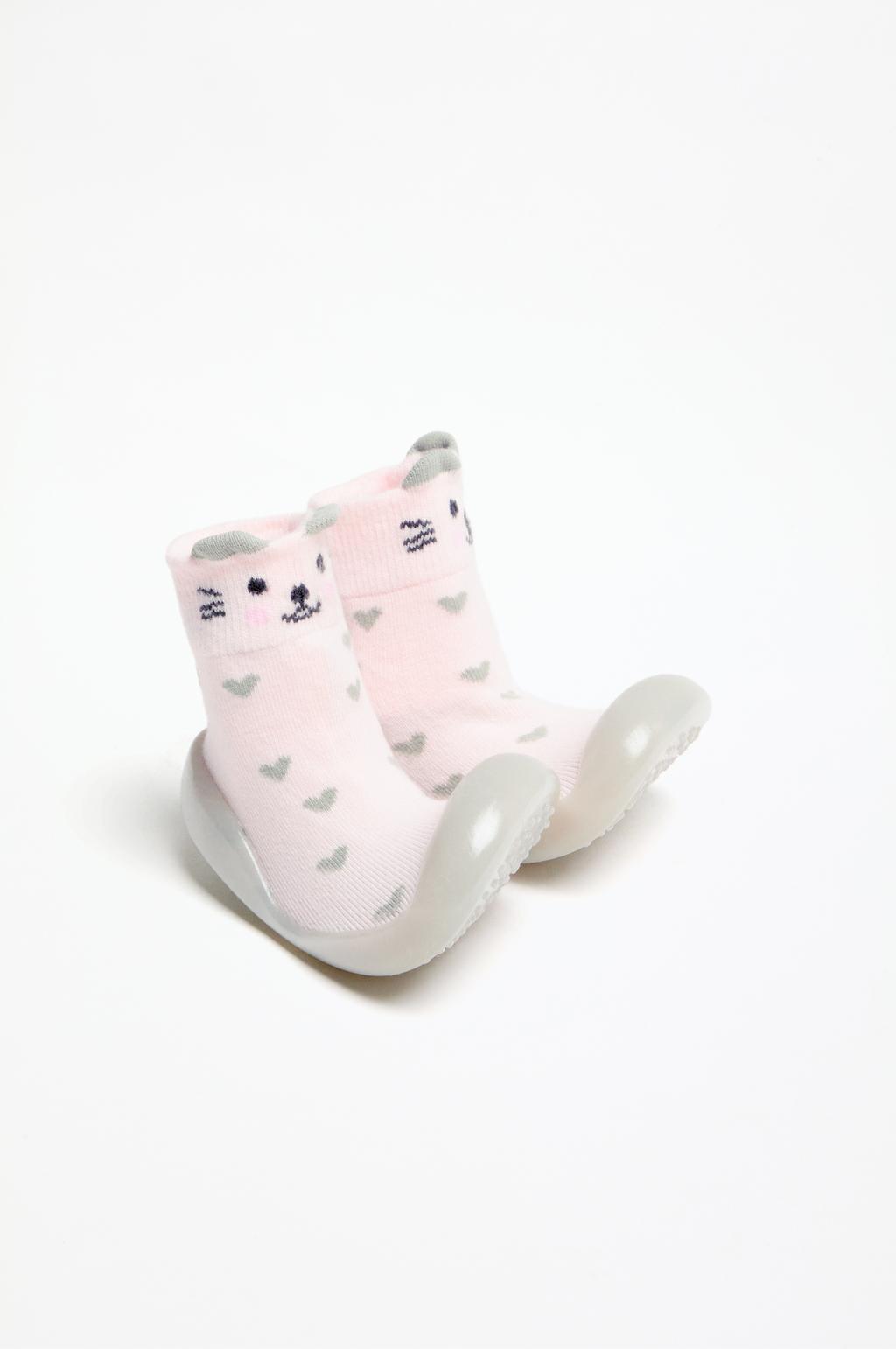 Kitten sock-style slippers