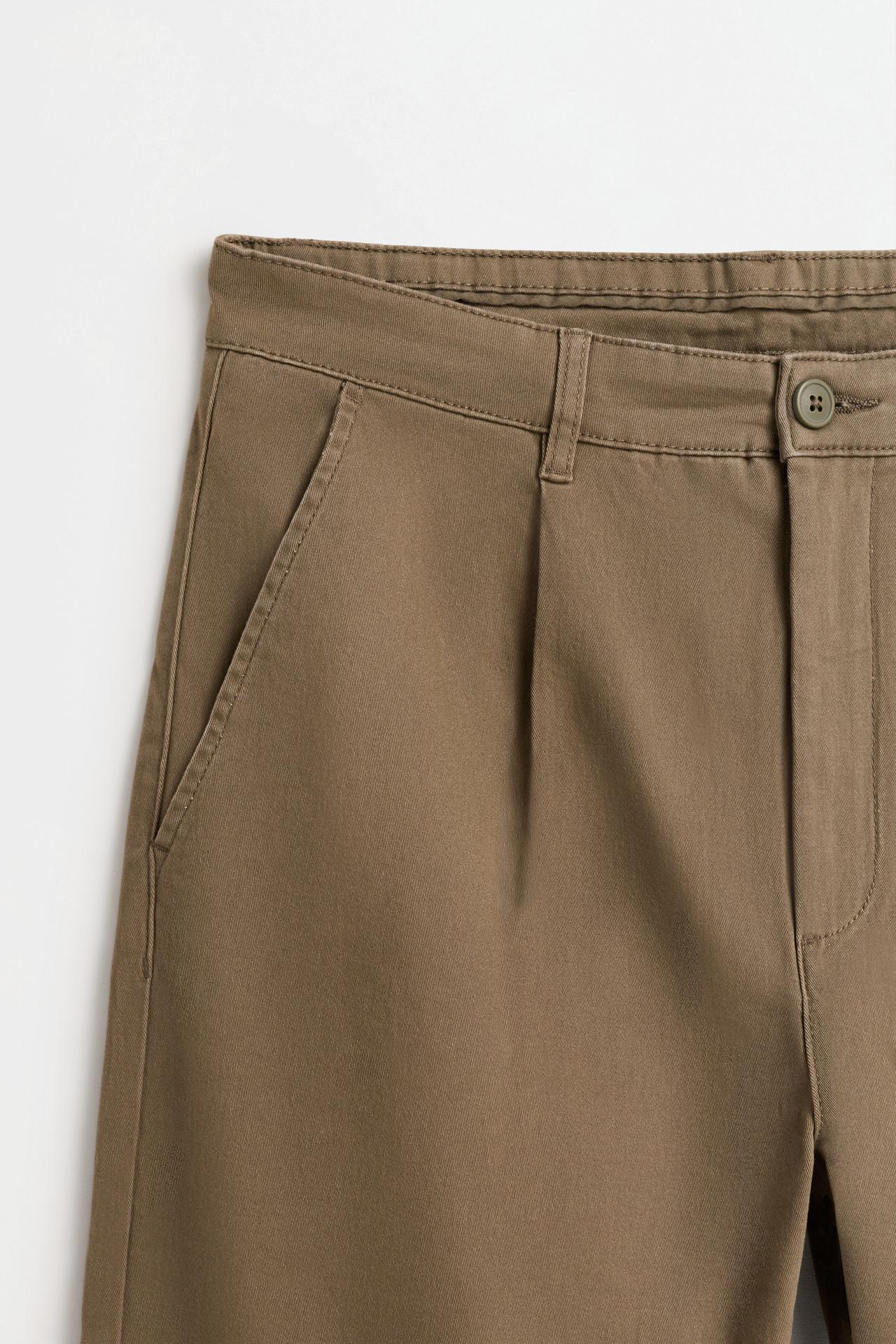 Relaxed fit chino trousers — DARK KHAKI