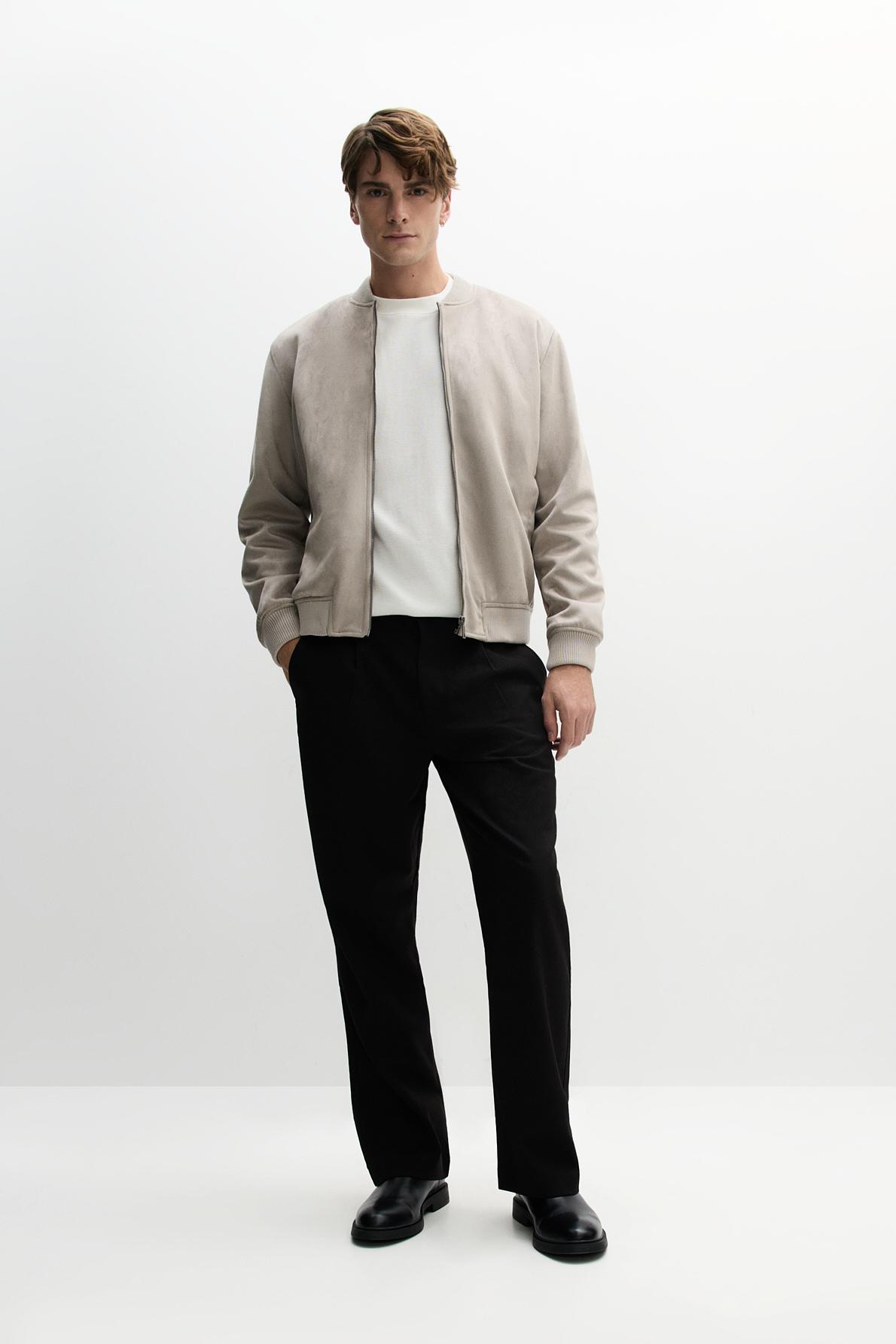 Pantalón chino relaxed