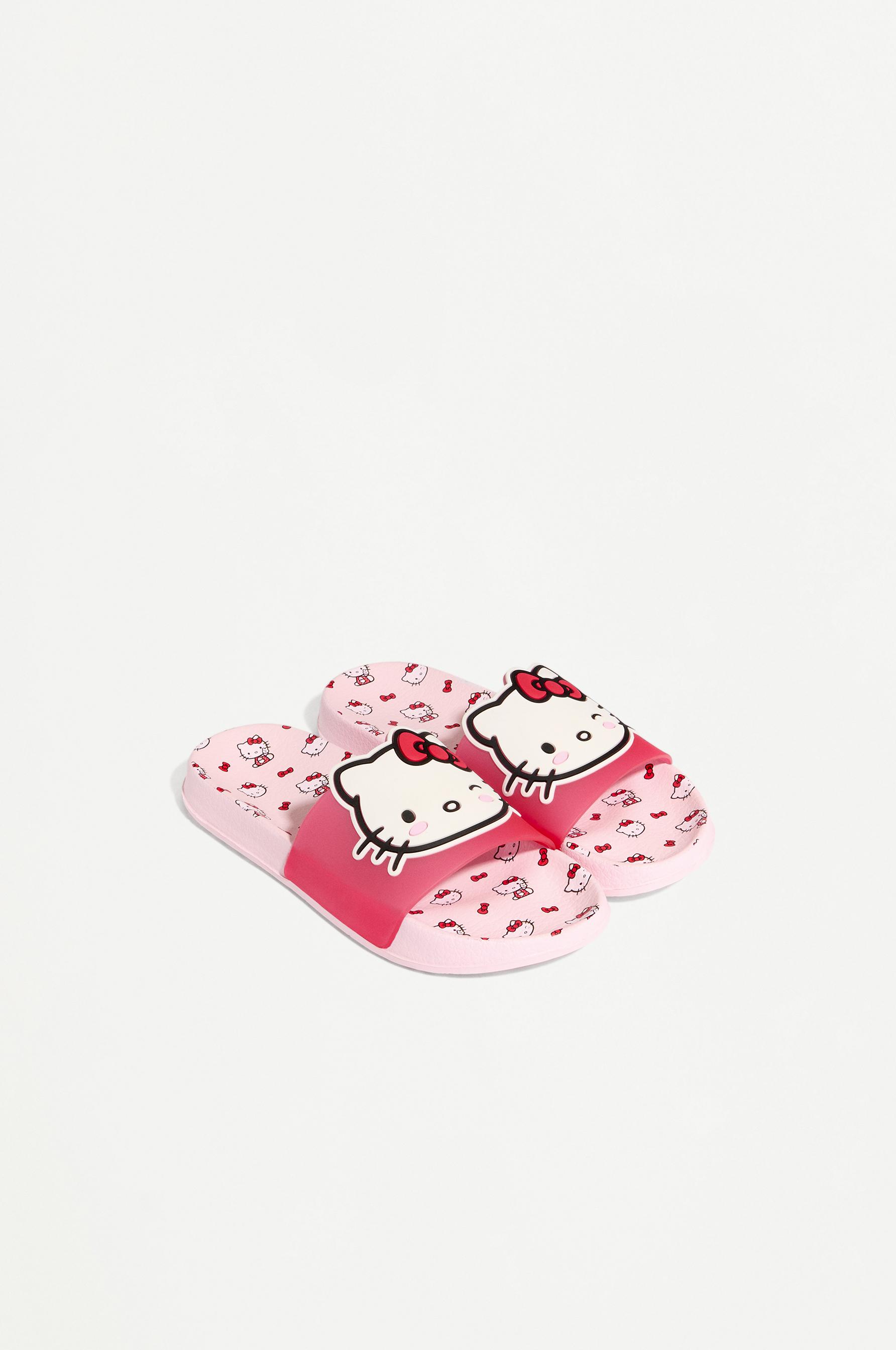 Hello Kitty ©SANRIO slides — RED