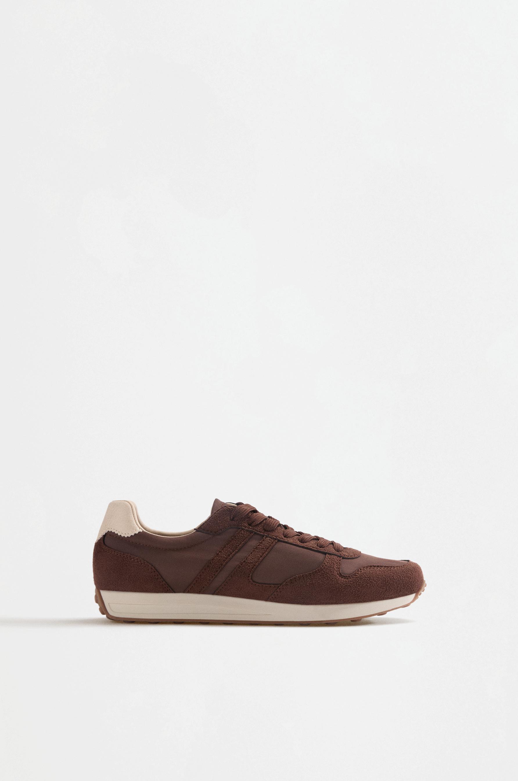 Minimalist sports shoe — BROWN