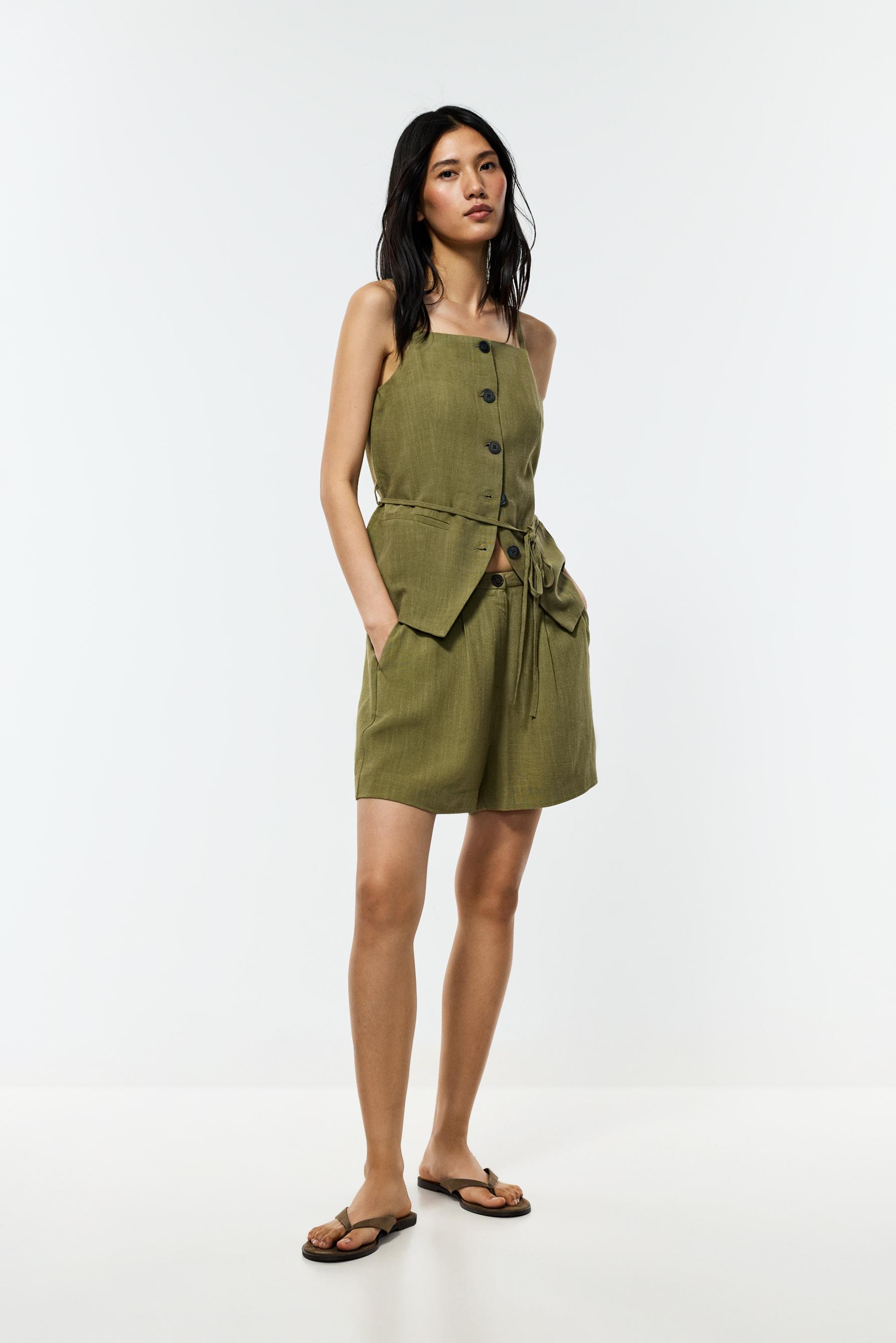Rustic Bermuda shorts — MEDIUM KHAKI (alternate view)