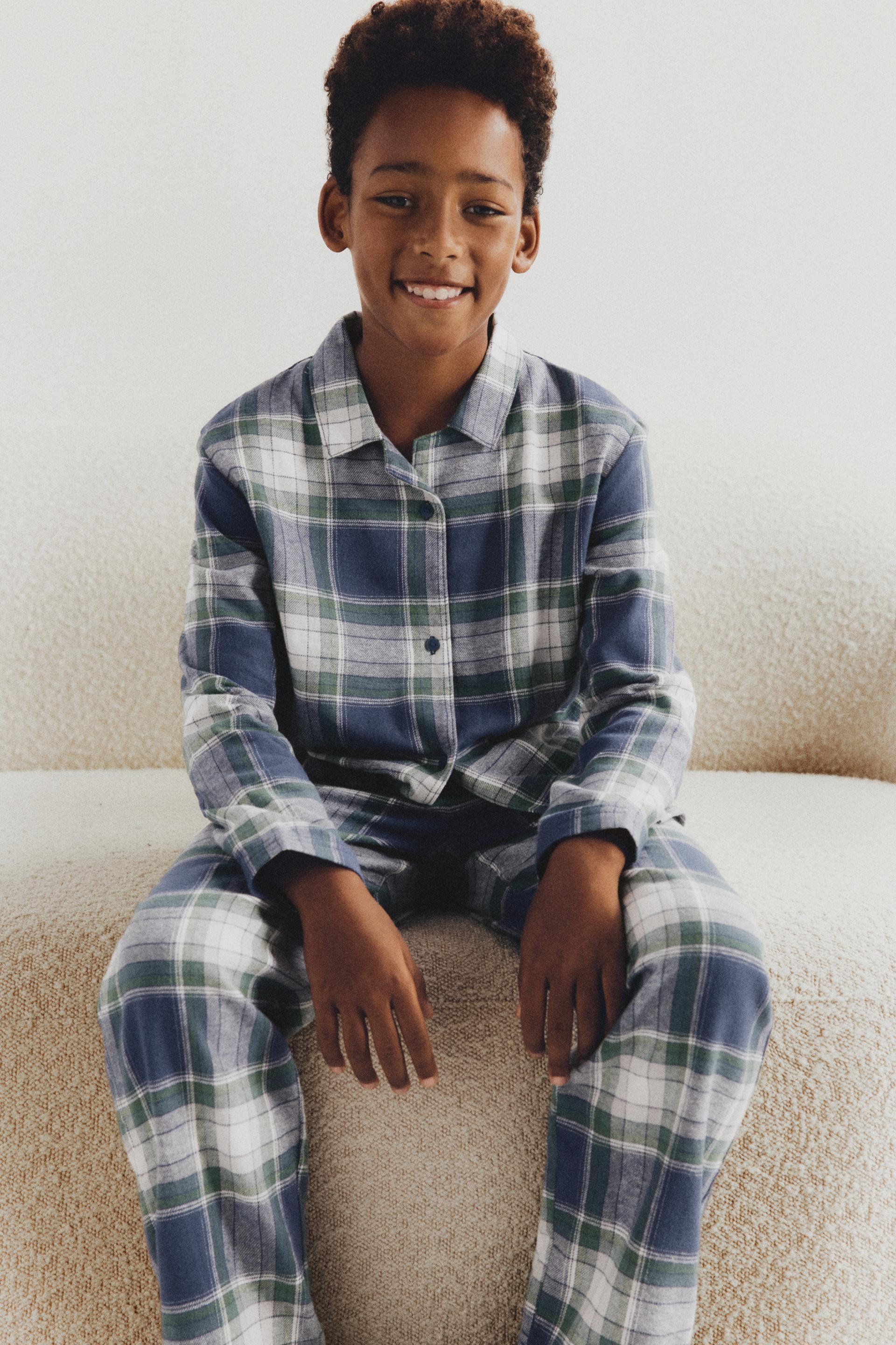 Pijama cuadros franela