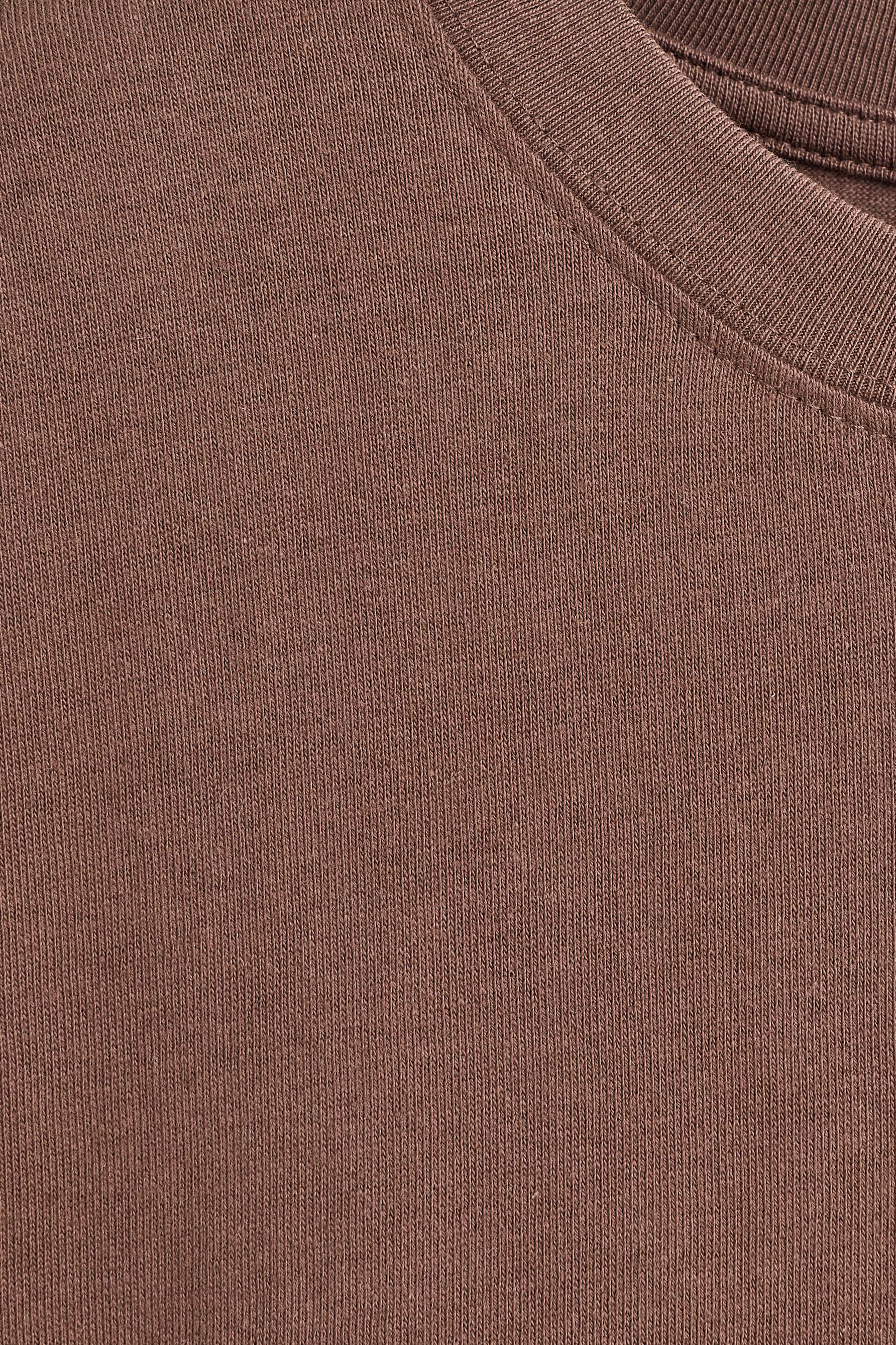 Boxy medium weight T-shirt — BROWN