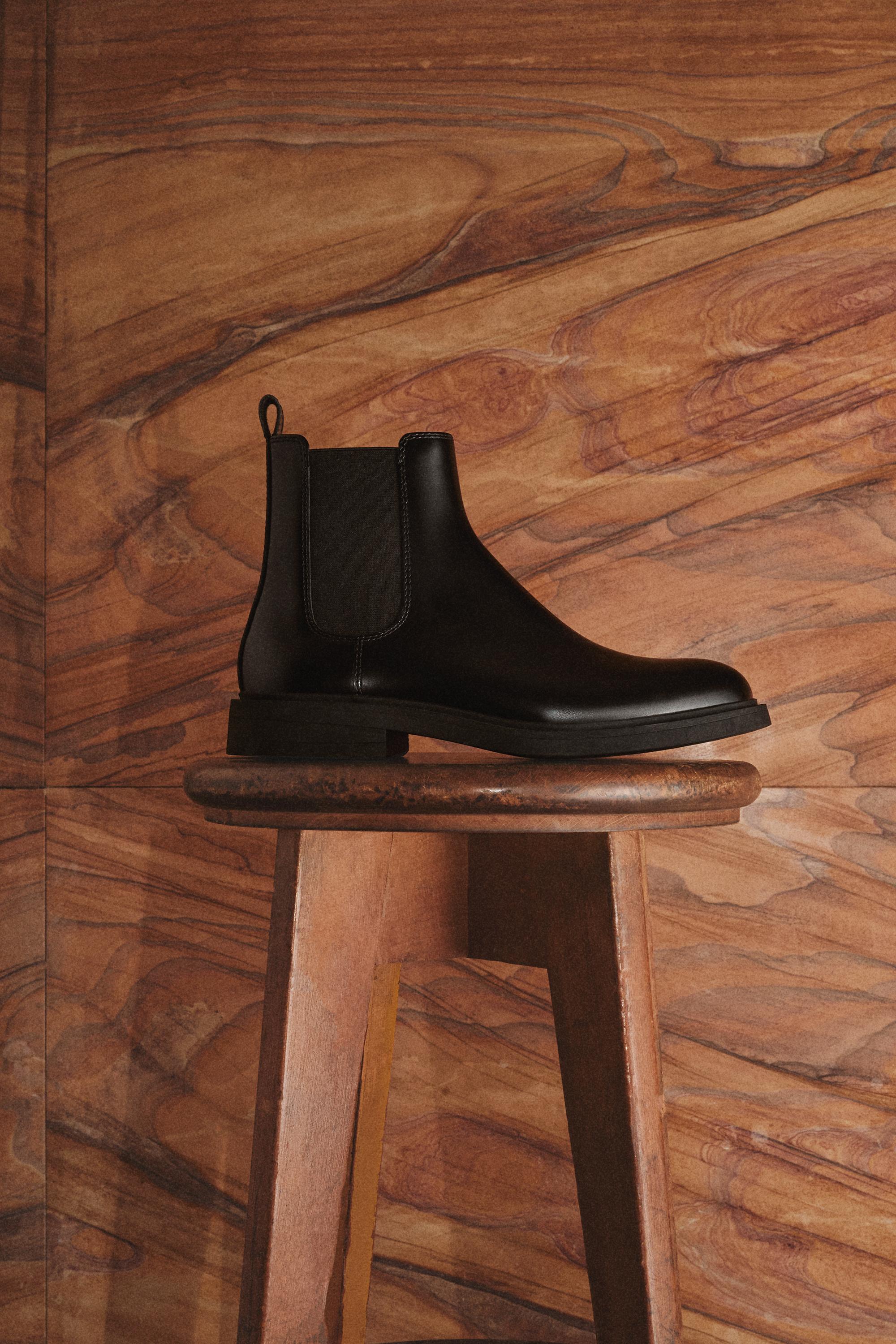 Chelsea boots — BLACK