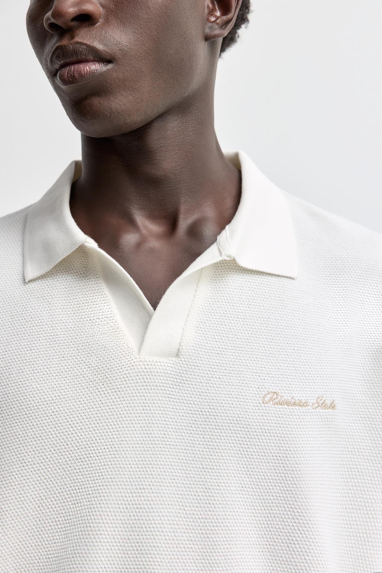 Textured embroidered polo shirt — OFF WHITE