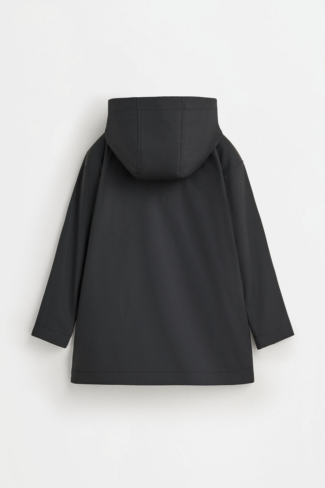 Long rubberised parka — BLACK