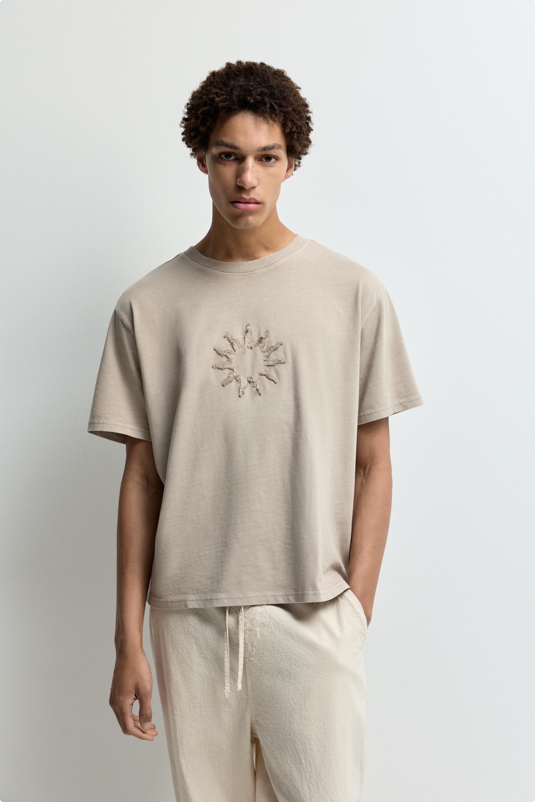 Slogan patch T-shirt — CAMEL