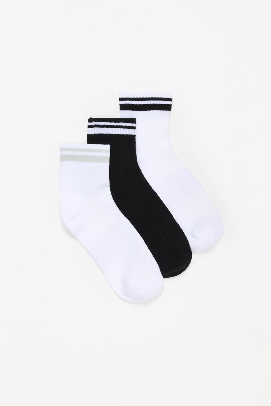 Pack of 3 long striped ankle socks