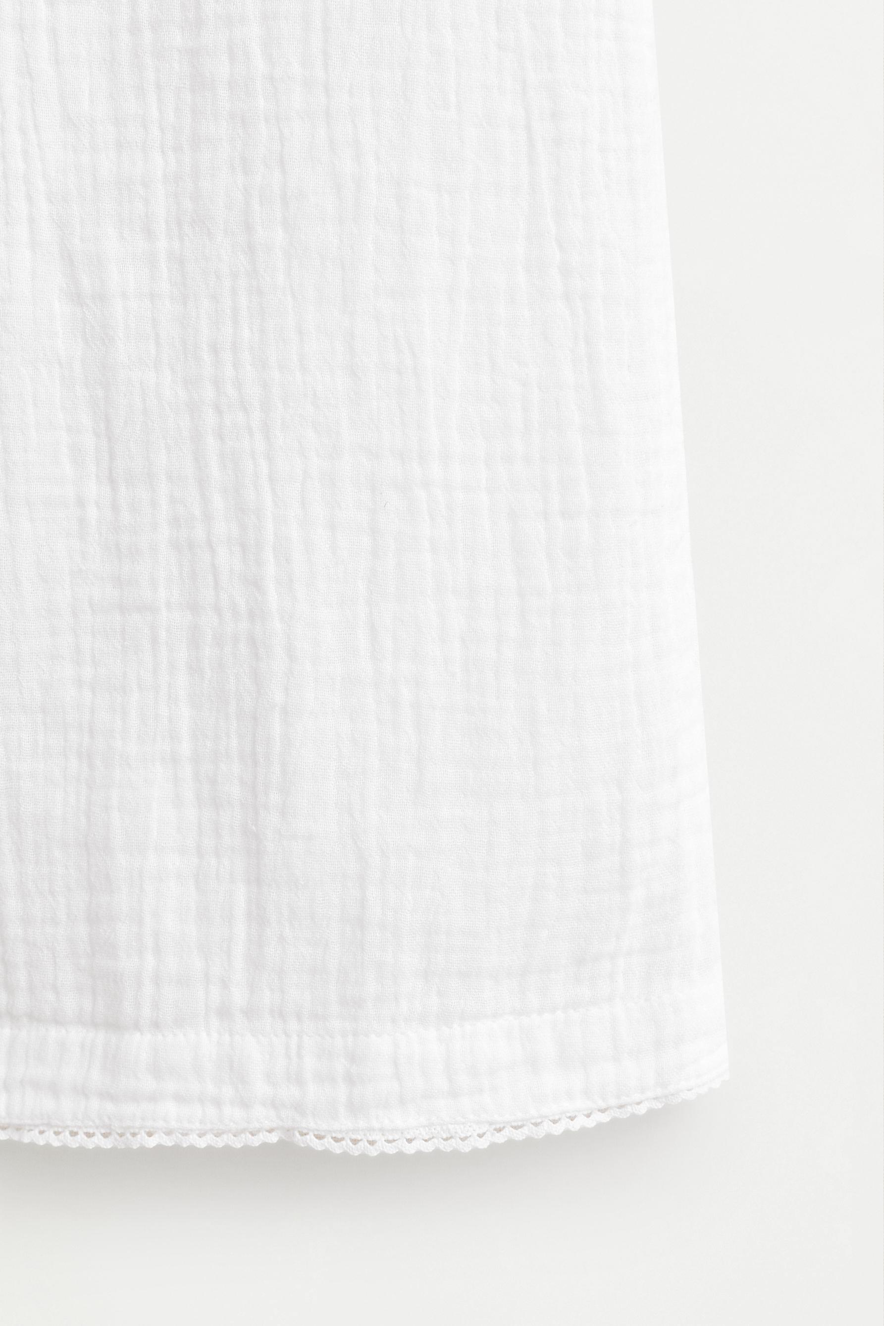 Crochet detail dungarees — WHITE