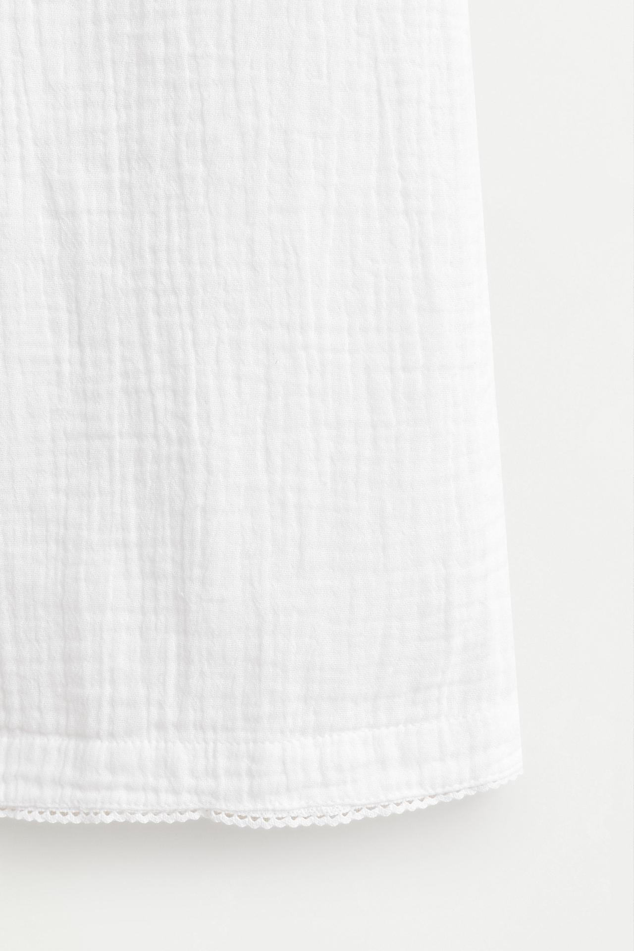 Crochet detail dungarees — WHITE