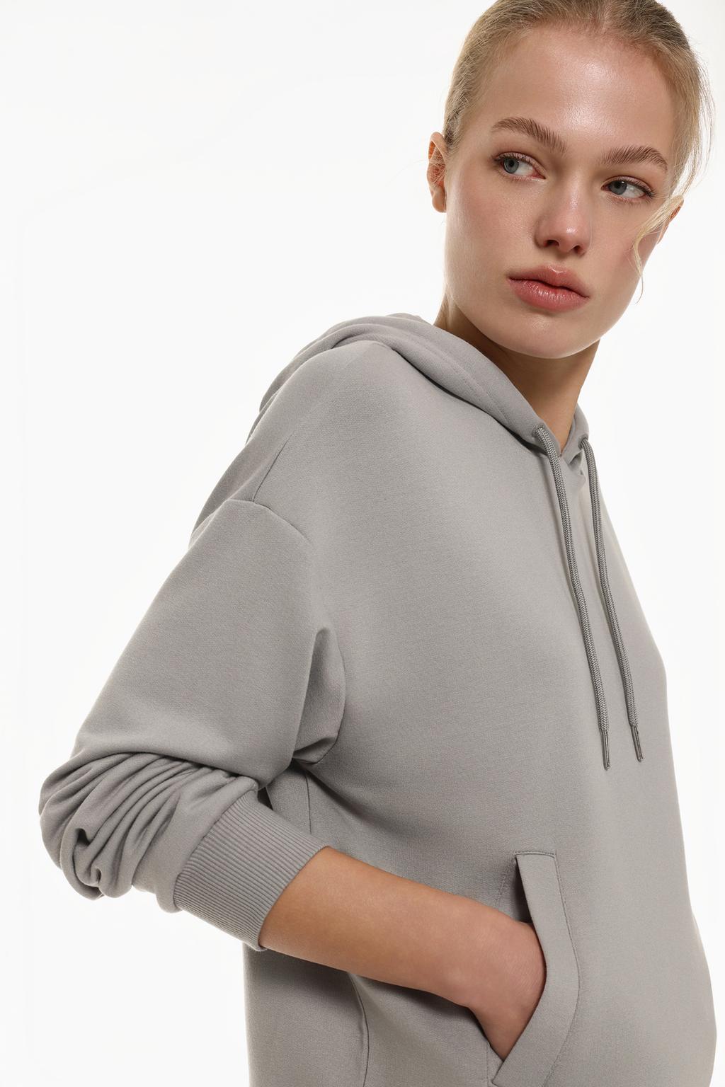 Kapüşonlu basic sweatshirt