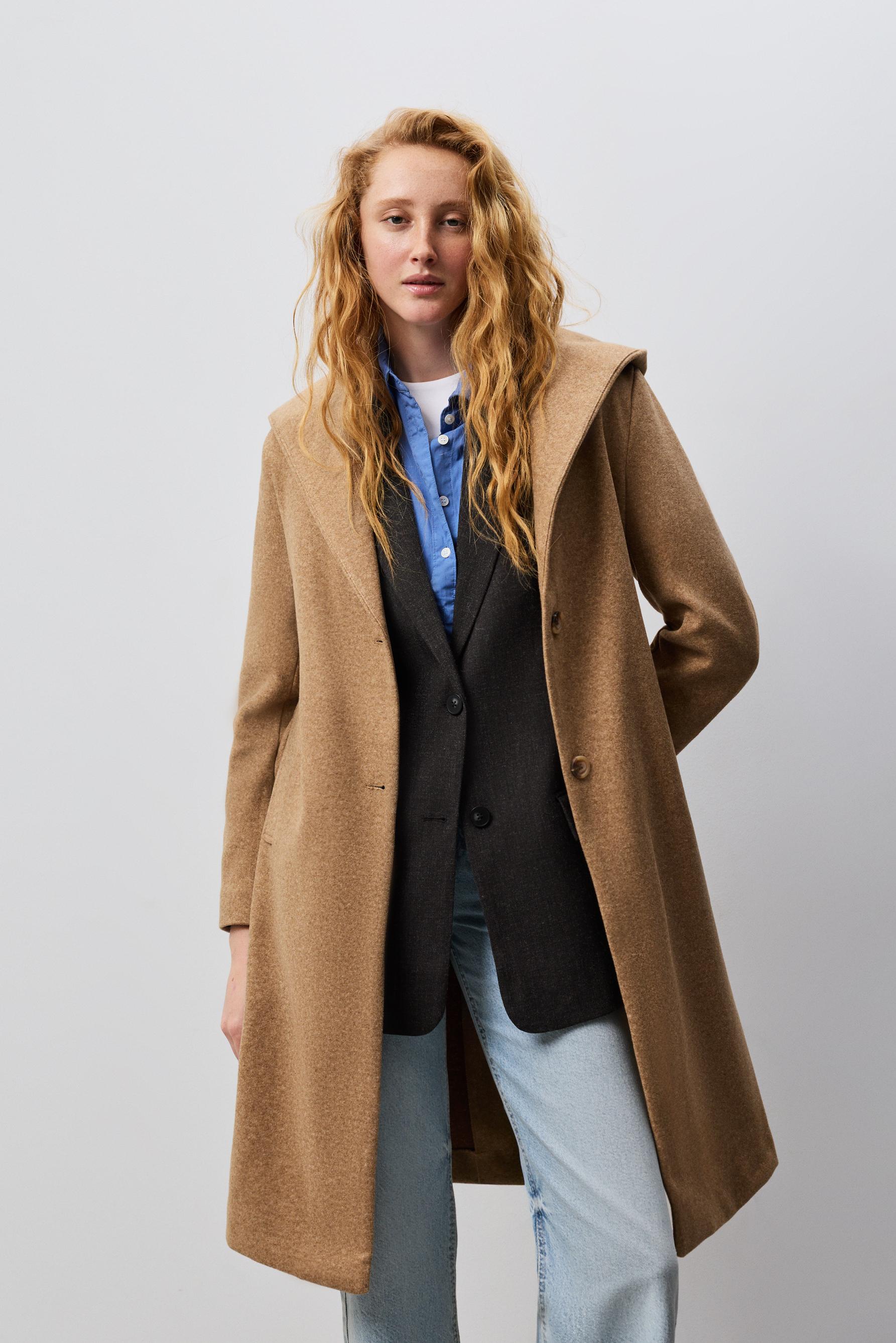 Abrigo paño capucha