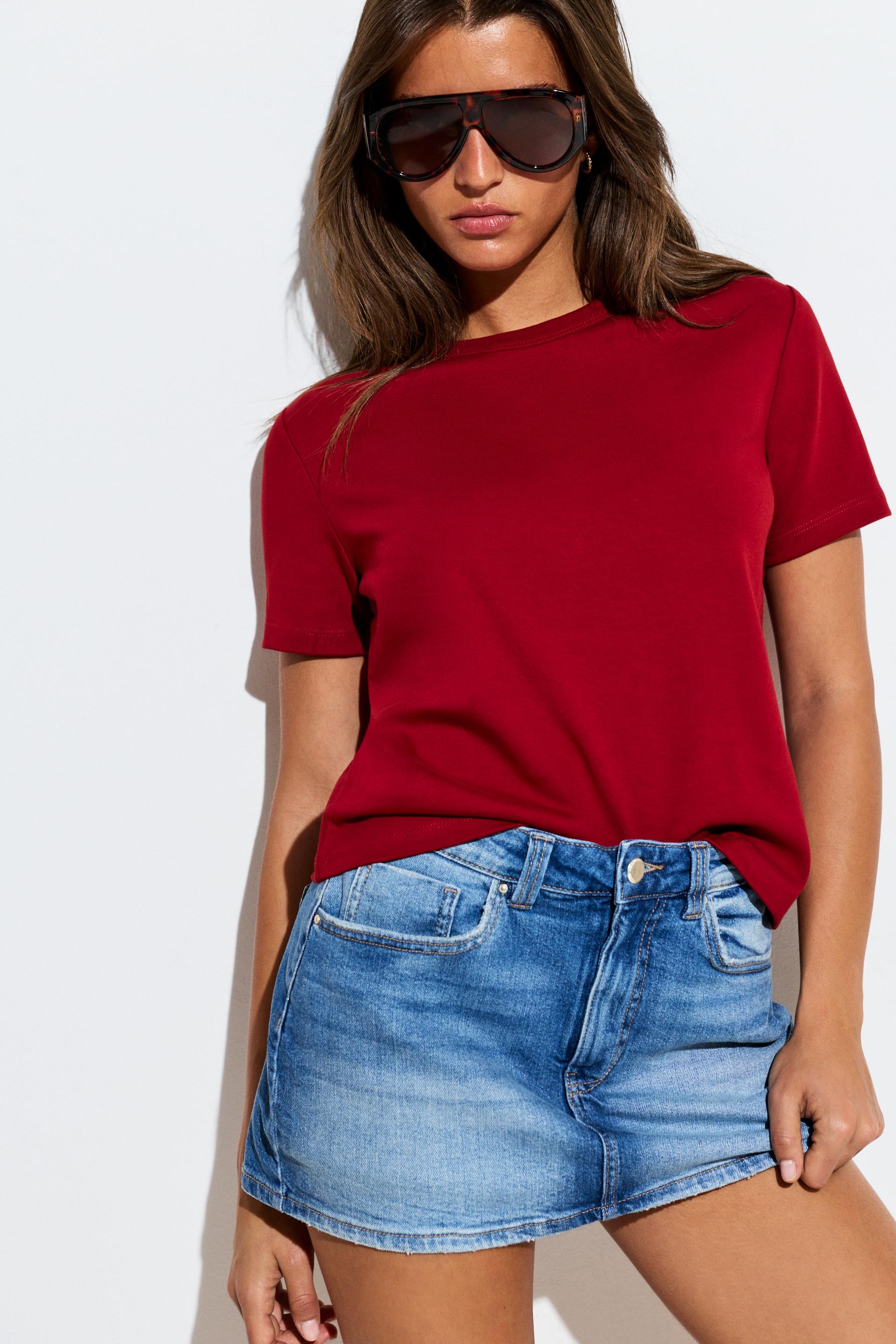 Basic short sleeve T-shirt — BRIGHT RED