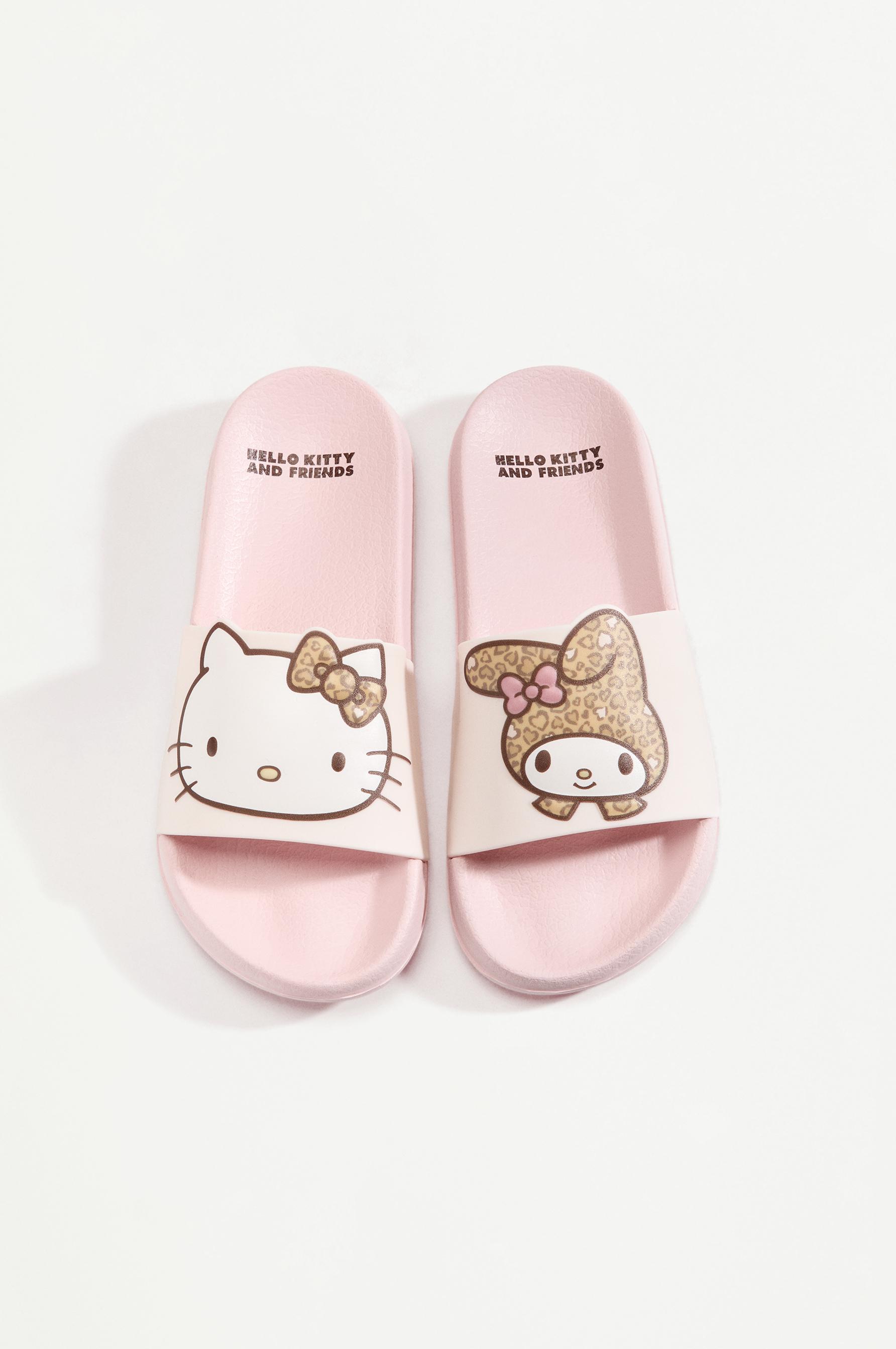 Hello Kitty and Friends ©SANRIO Slides — PINK