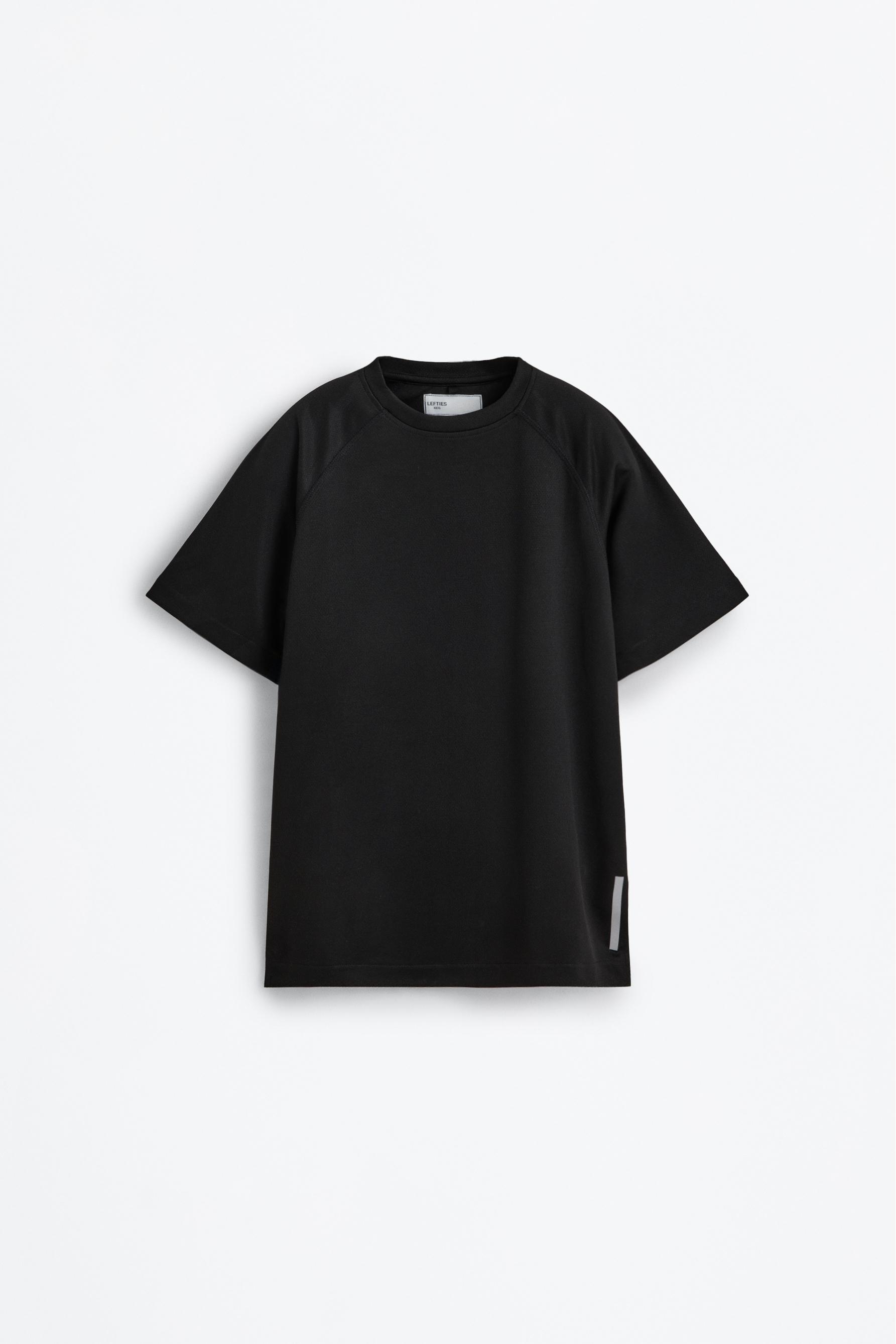 Sports T-shirt — BLACK