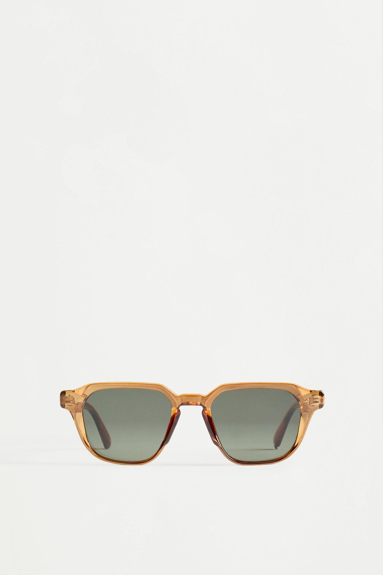 Square sunglasses — GREEN