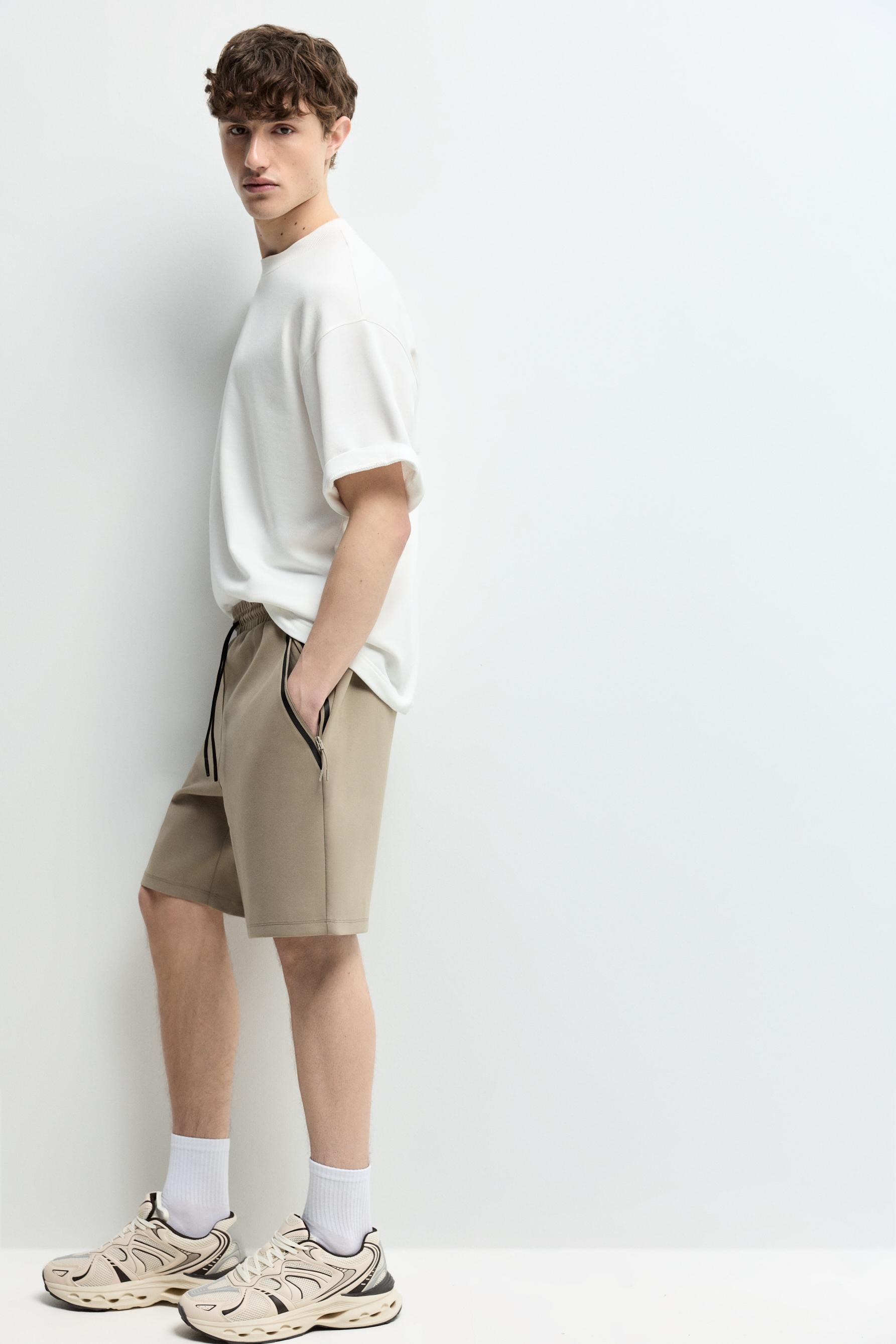 Basic interlock Bermuda shorts — TOBACCO BROWN