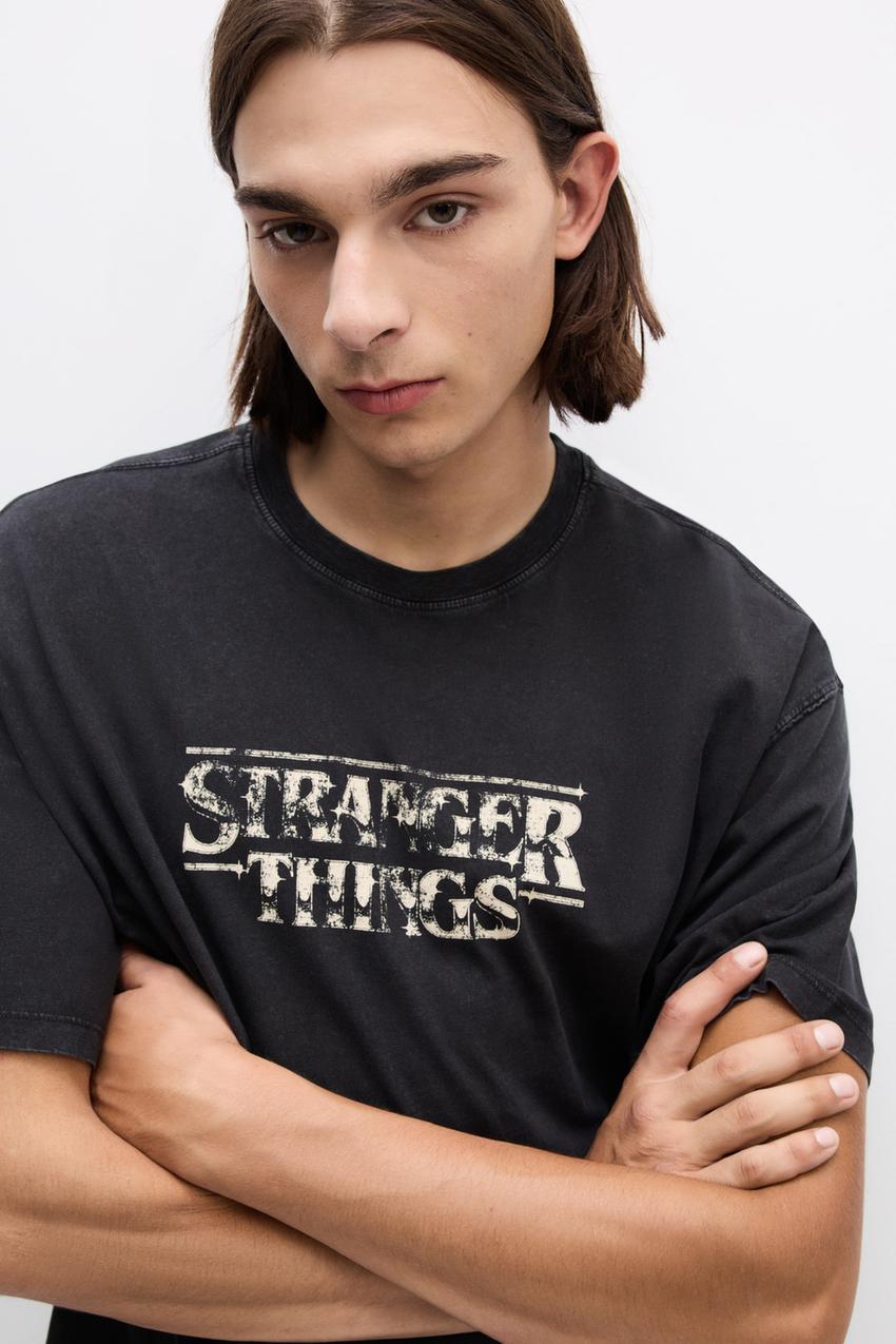 Stranger Things™/© Netflix T-shirt UNDERWEAR PYJAMAS Woman