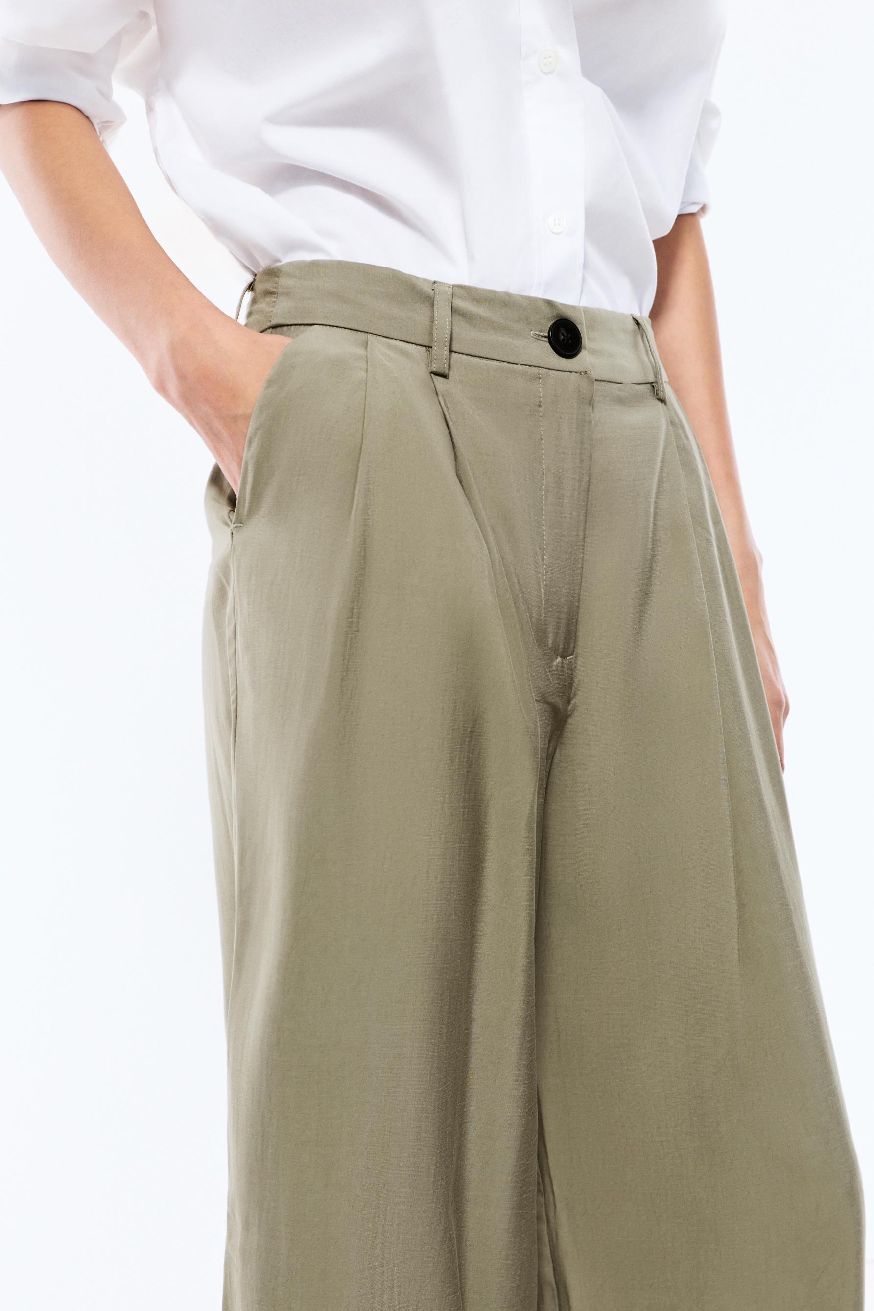 Flowing wide-leg trousers — PALE KHAKI