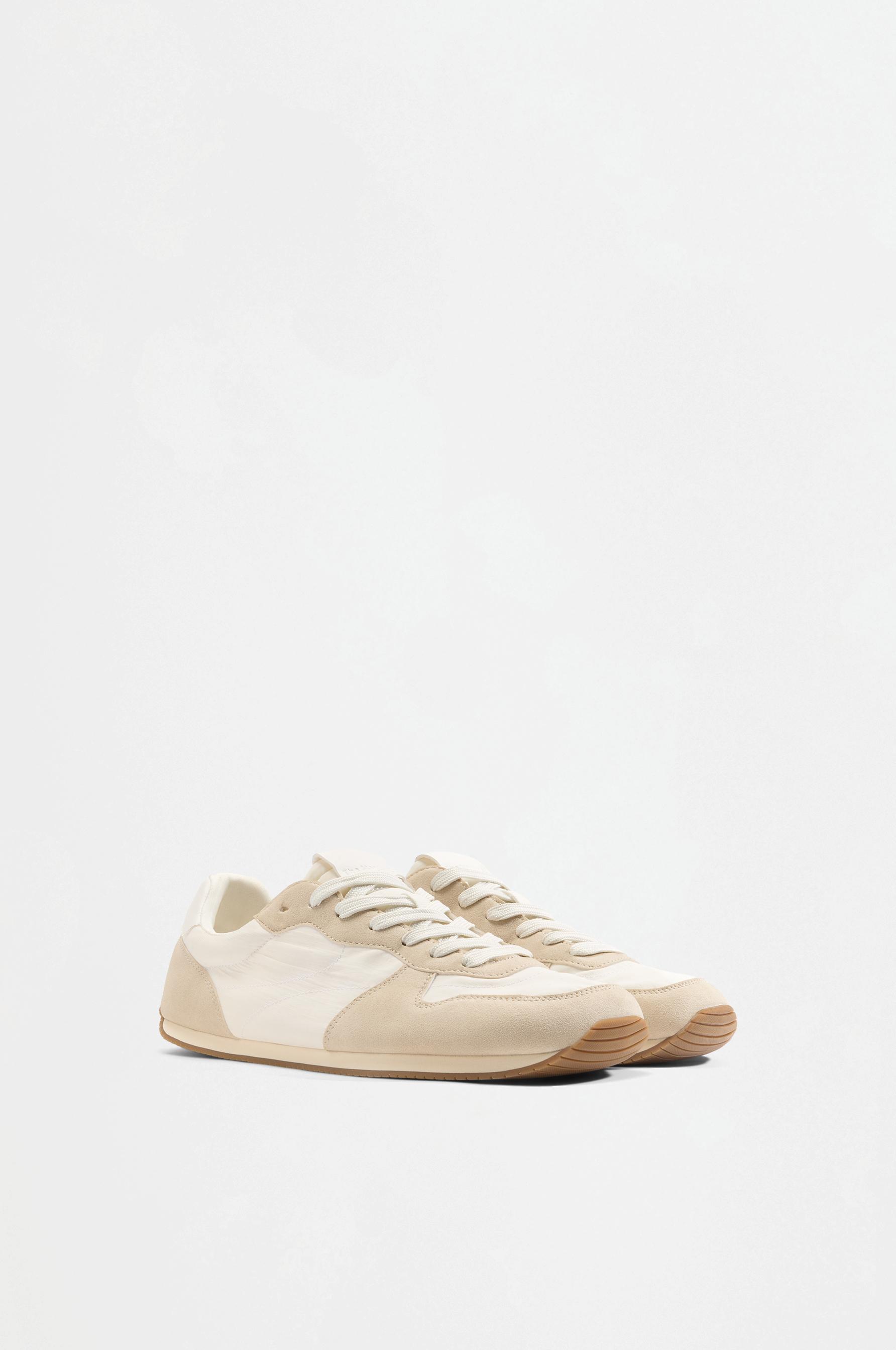 Barefoot sneakers — OTHERS