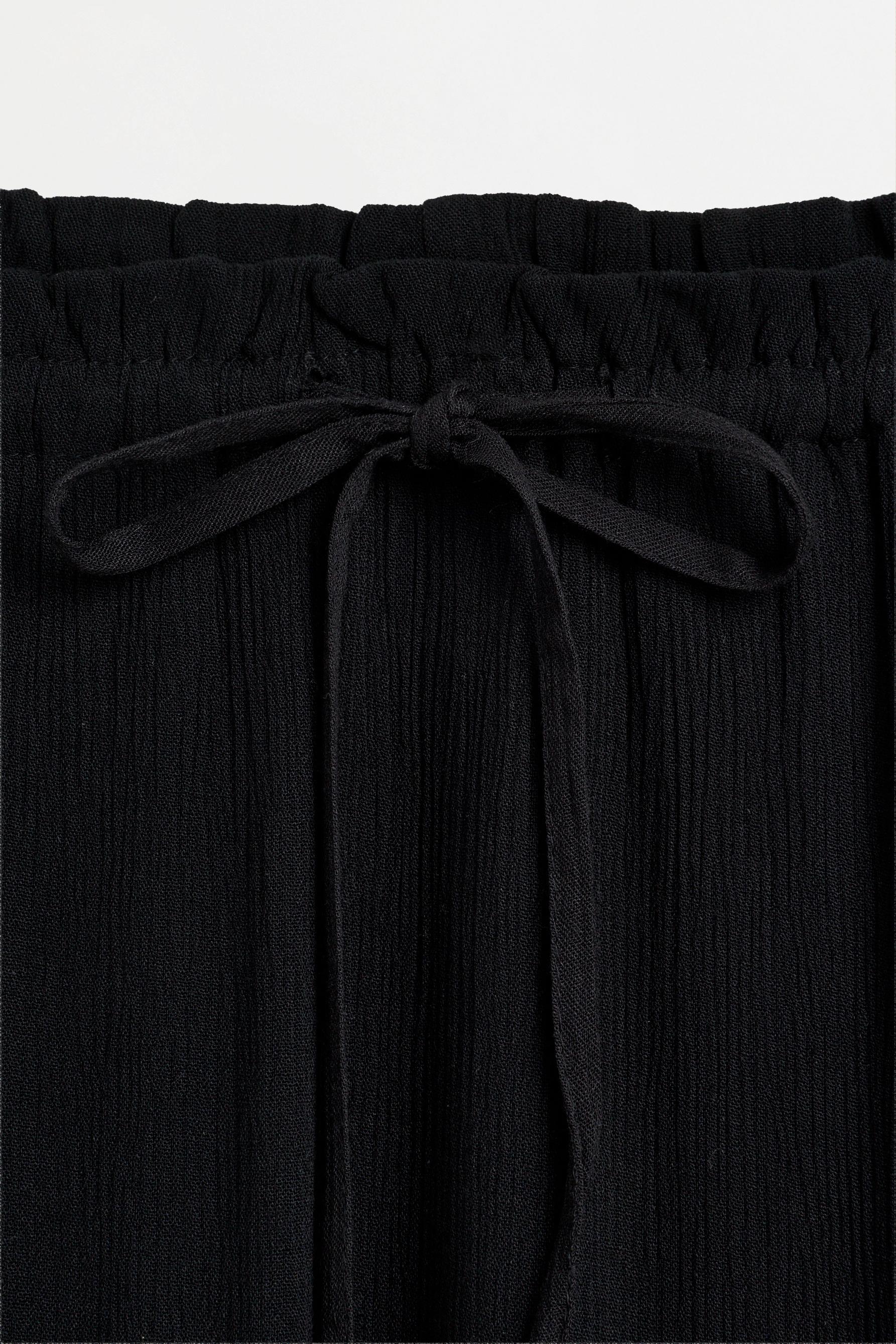 Basic textured midi skirt — BLACK
