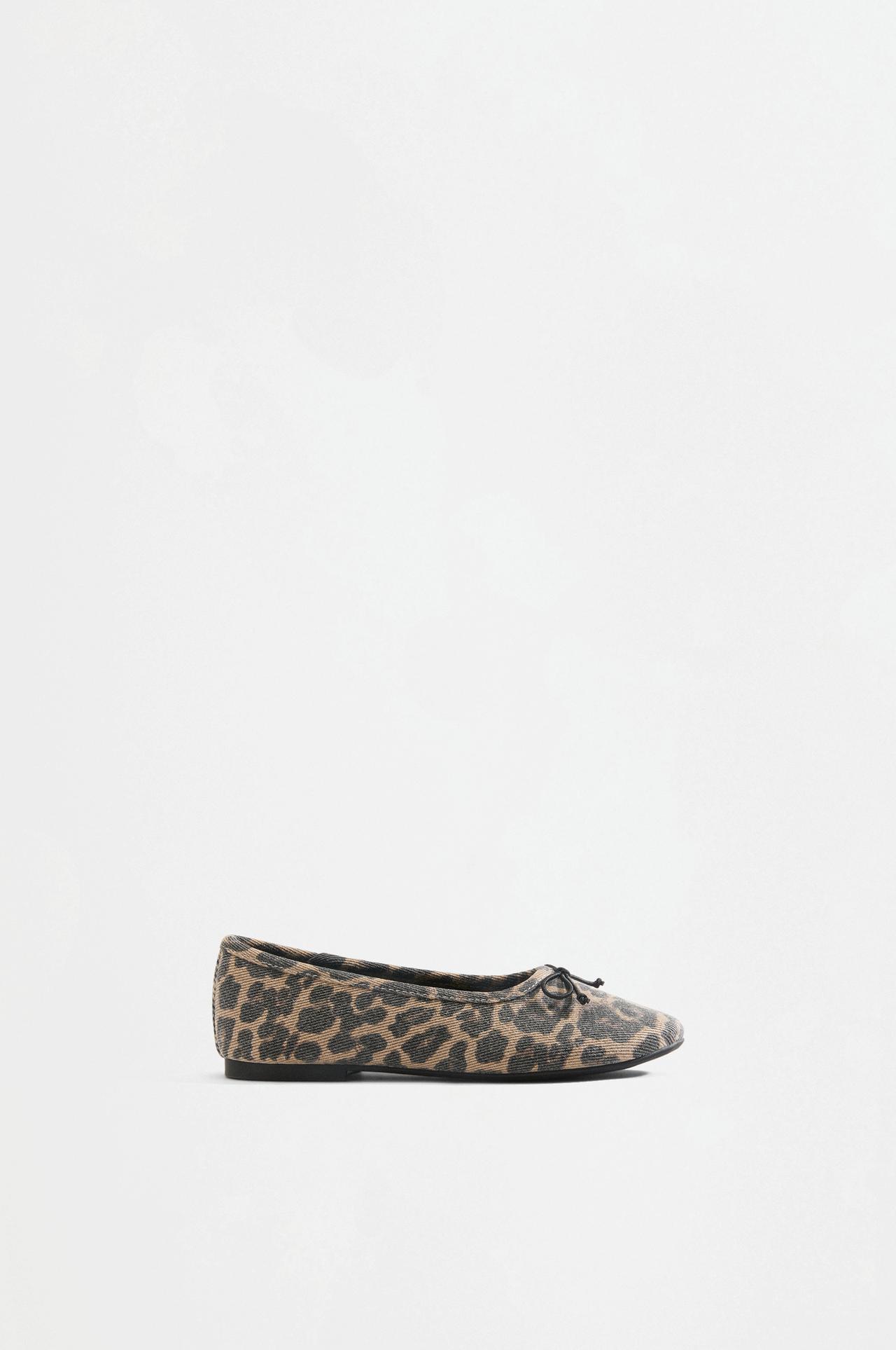 Animal print ballet flats — LEOPARD