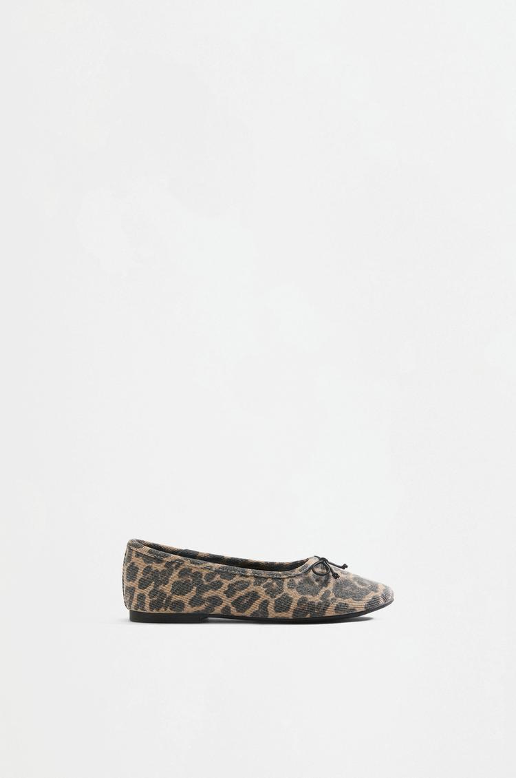 Animal print ballet flats — LEOPARD