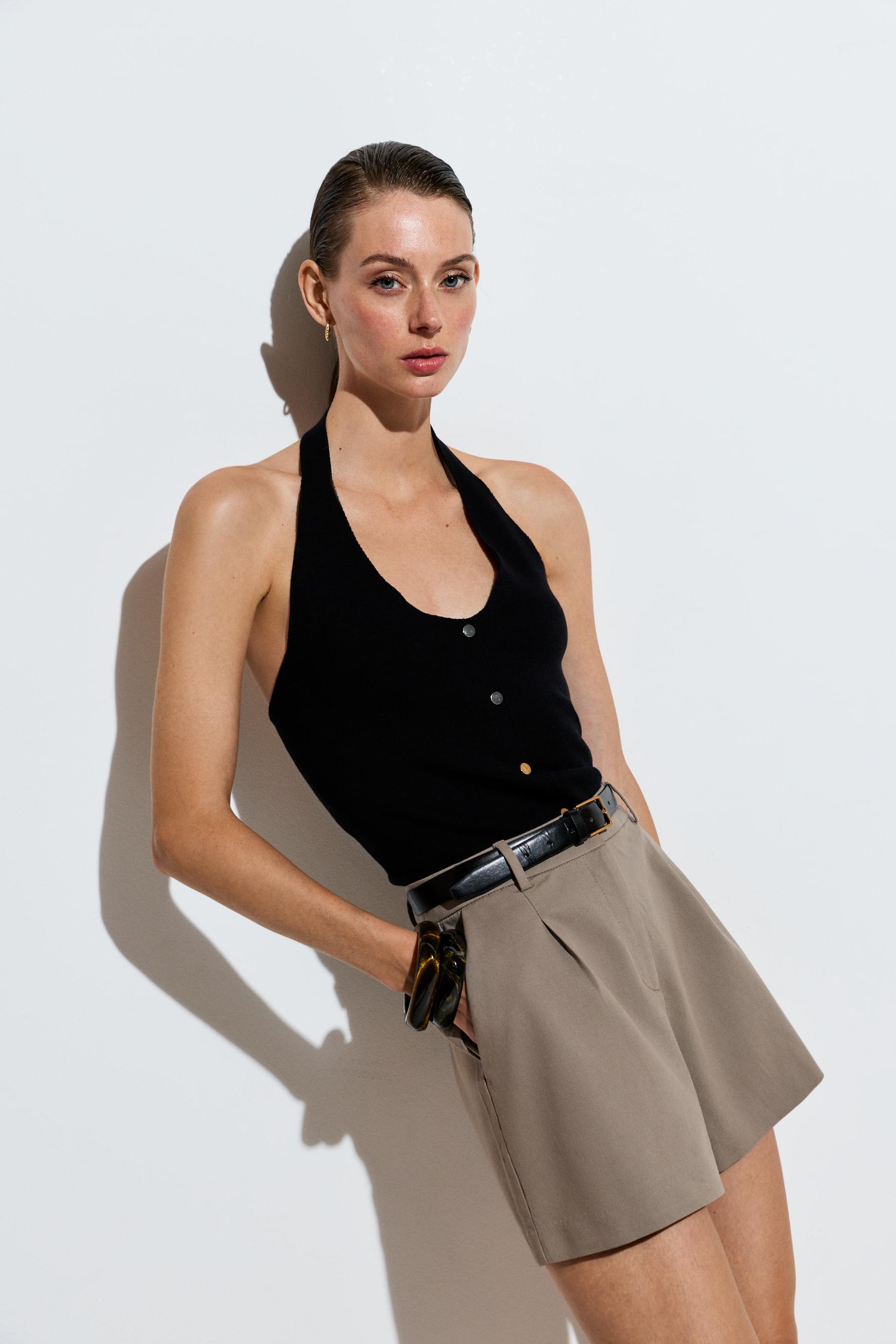 Darted shorts — TAUPE BROWN