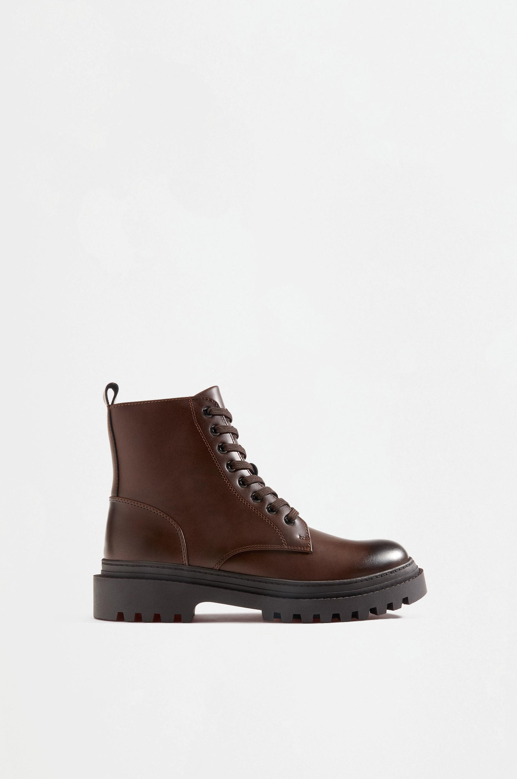 Track boots — BROWN