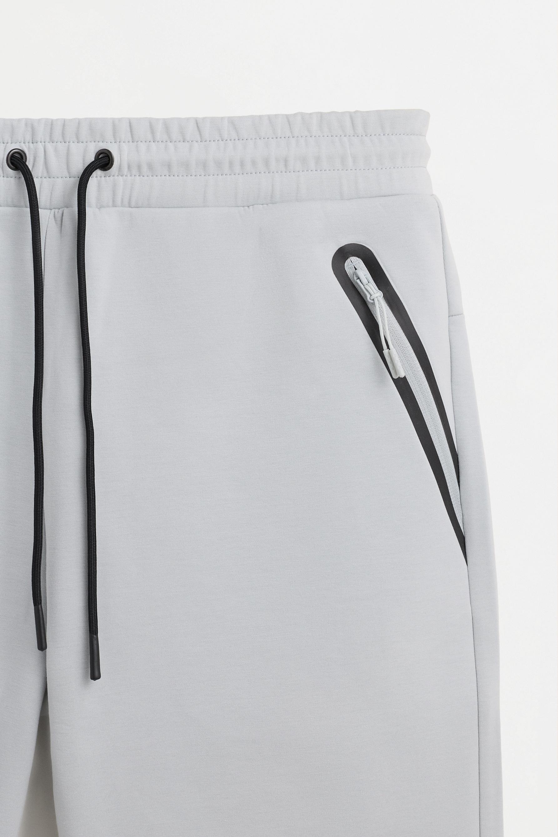 Basic interlock Bermuda shorts — HIELO
