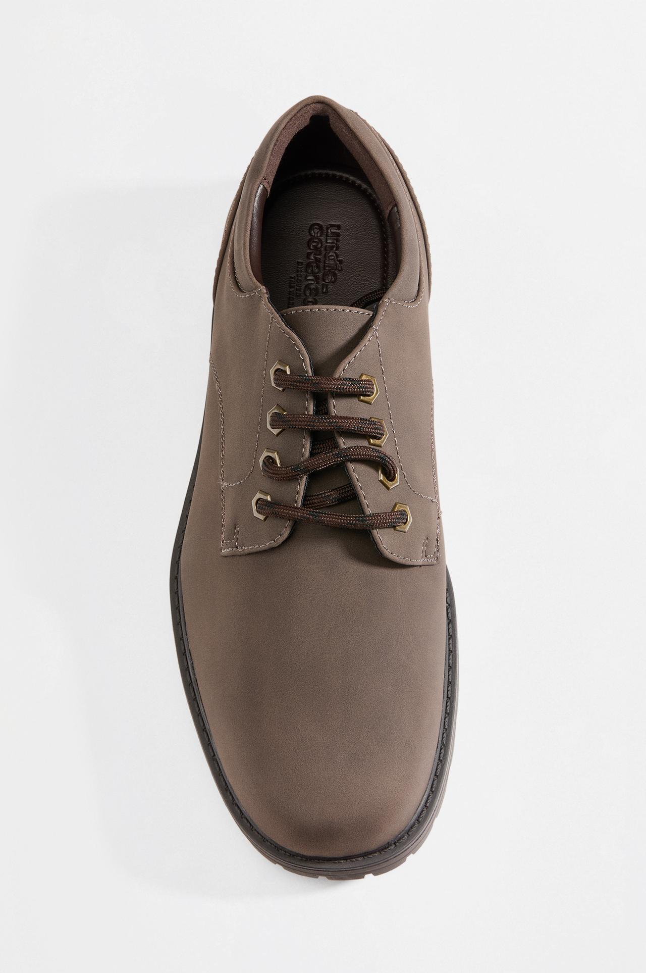 Lace-up shoe — BROWN