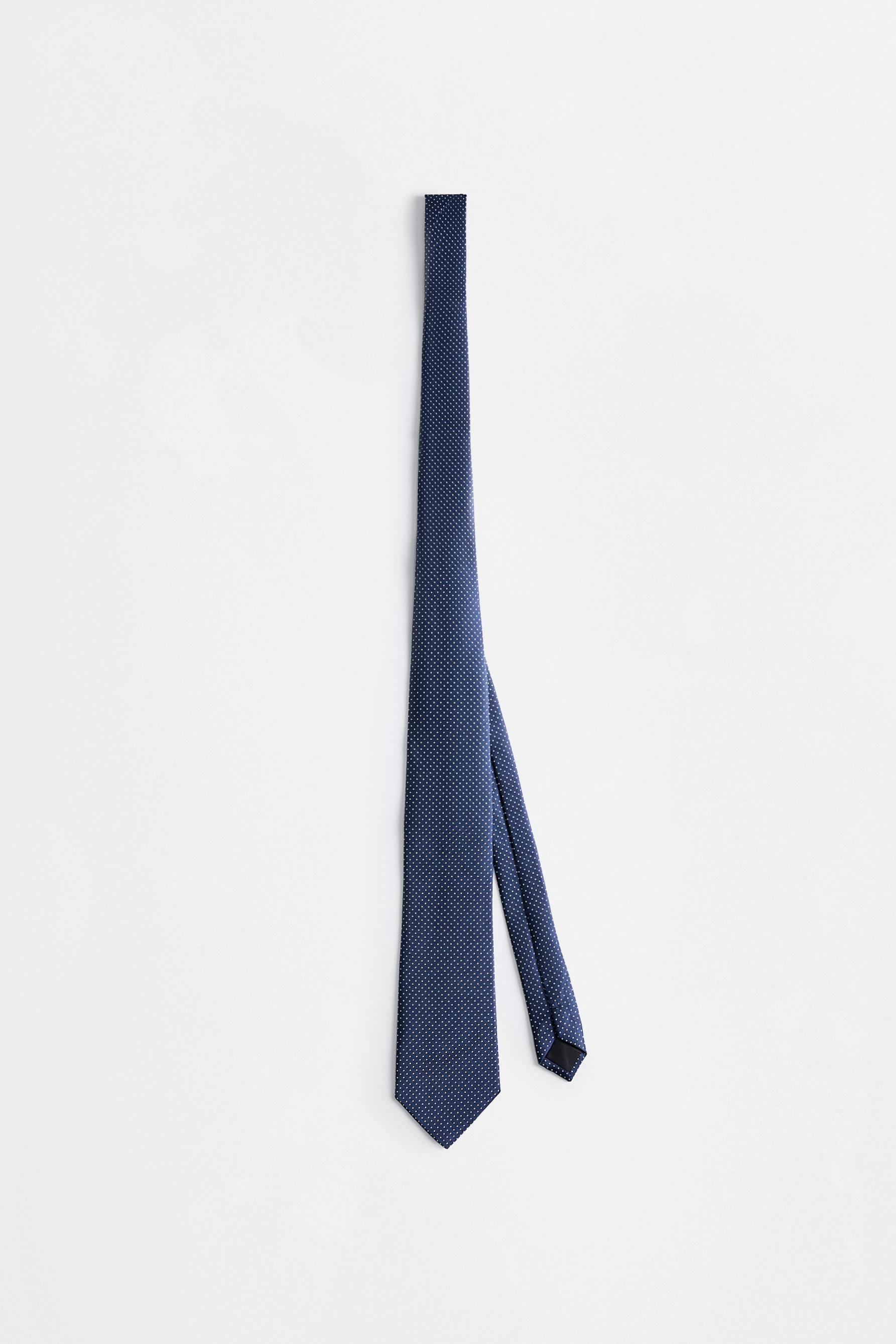 Polka dot tie — BROWN TONES