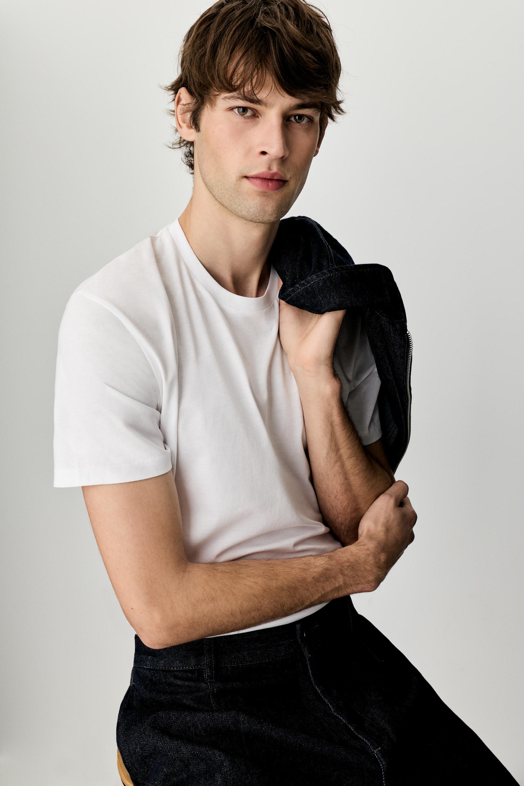 2-pack of basic T-shirts — WHITE