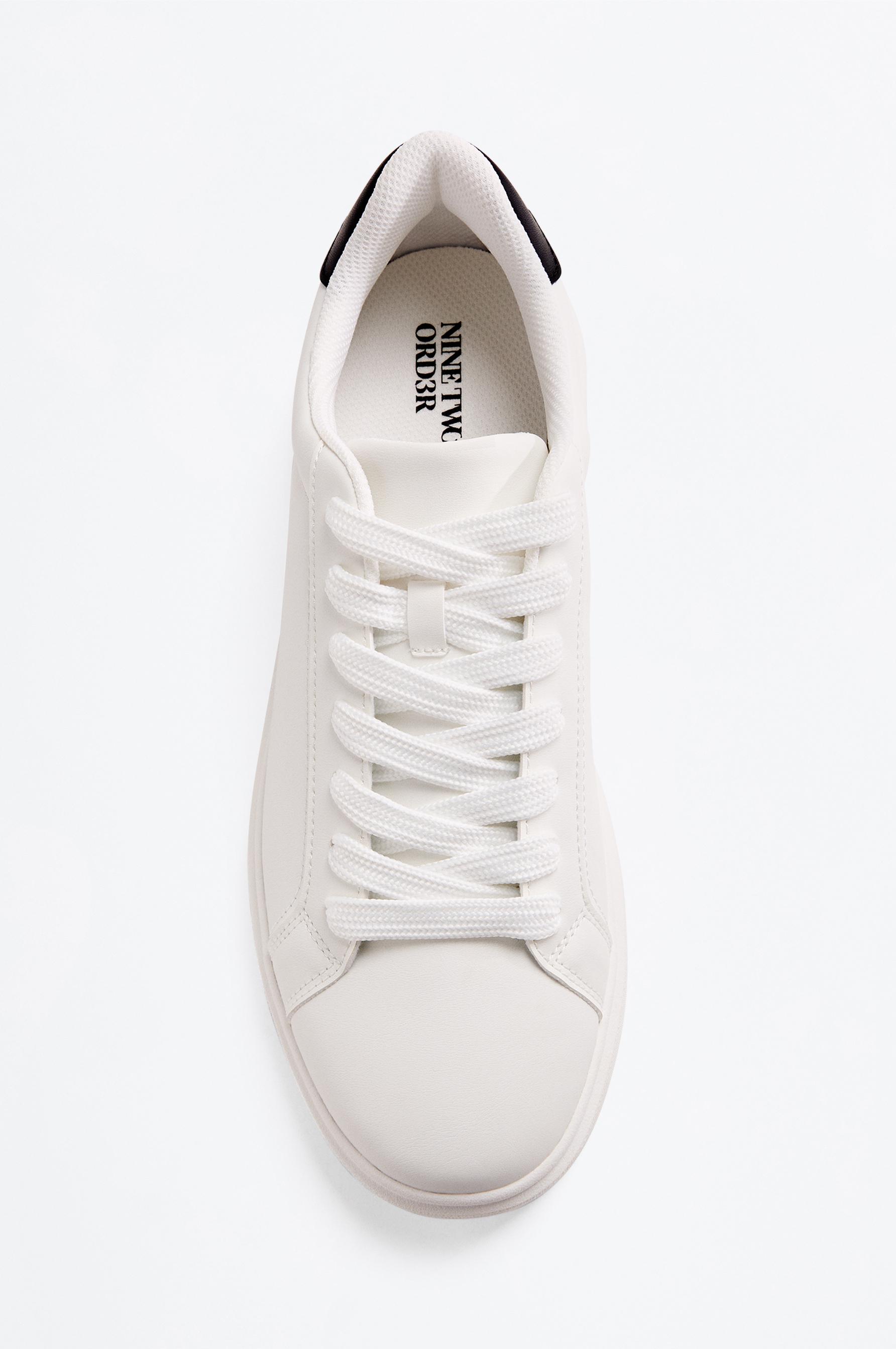 Contrast heel counter slippers — OTHERS