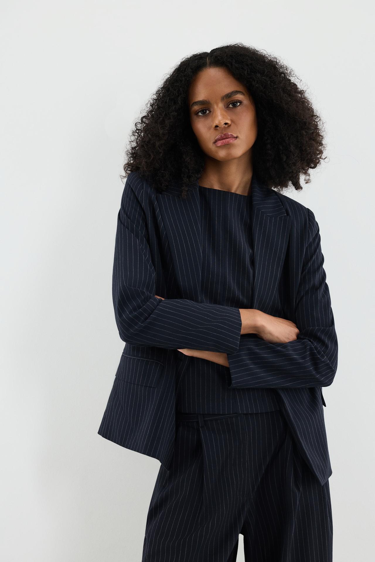 Striped blazer — NAVY