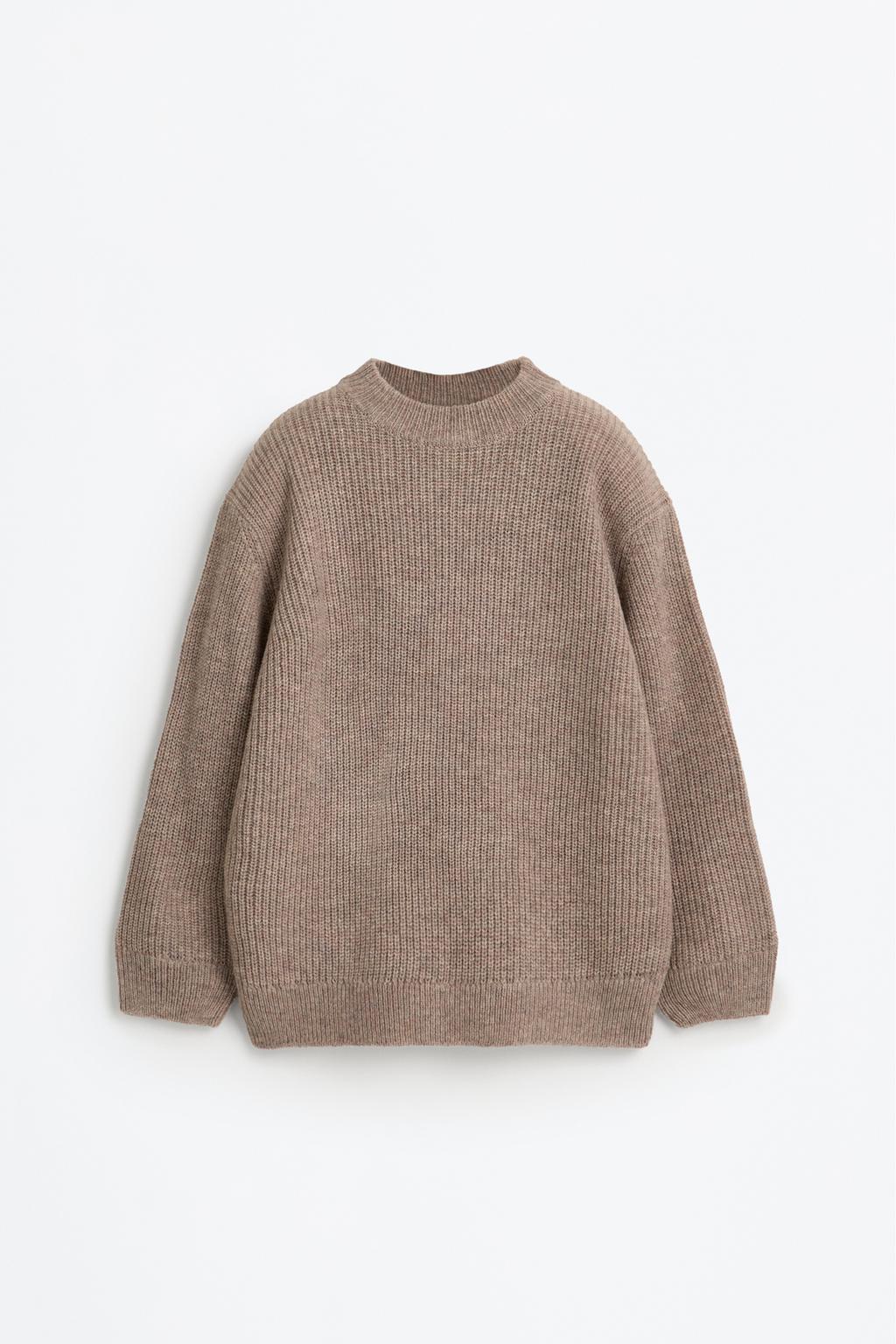 Knit sweater