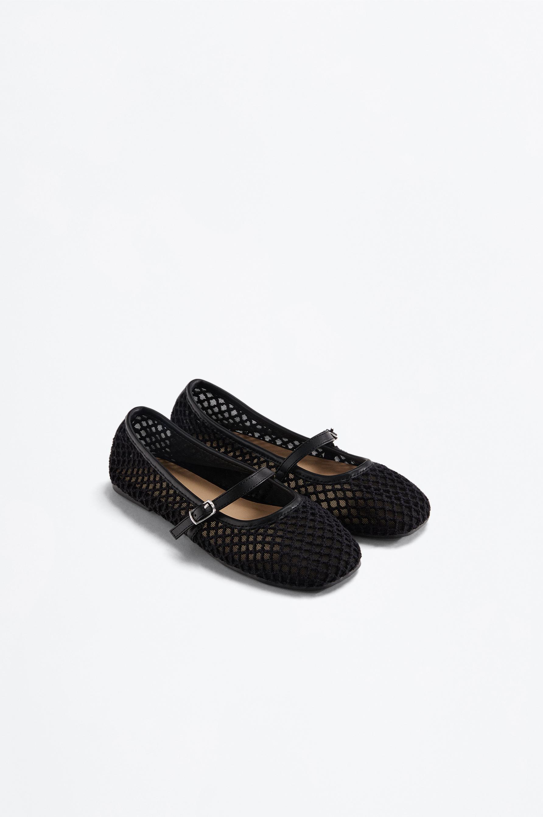 MESH BALLET FLATS — BLACK