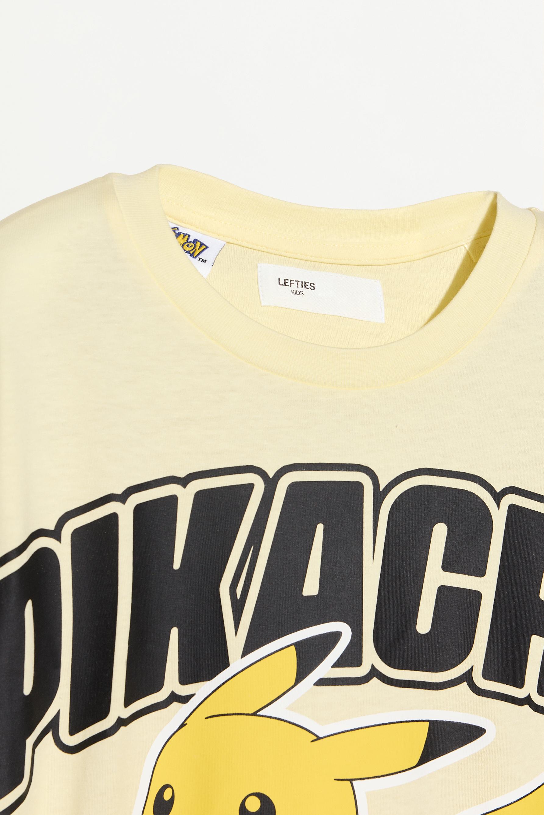Pikachu Pokémon™ Battle T-shirt - Kazak - GİYİM - Erkek Çocuk