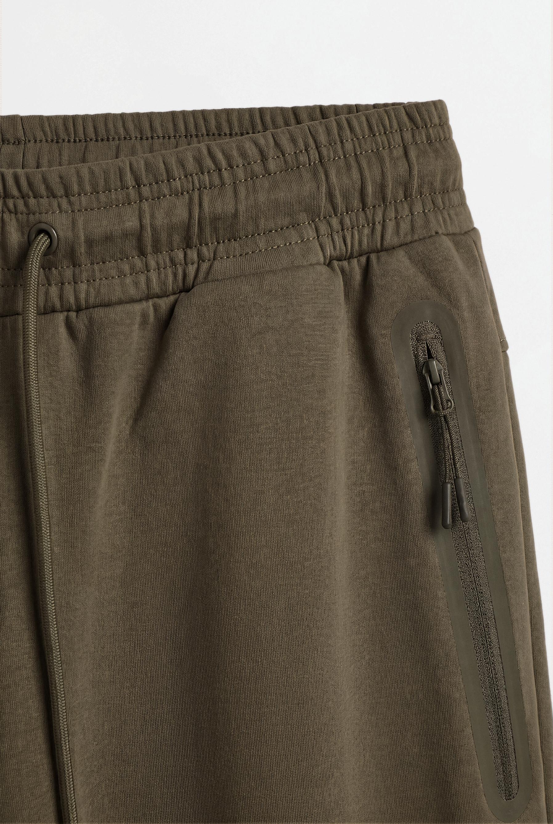 Basic interlock joggers — GREEN