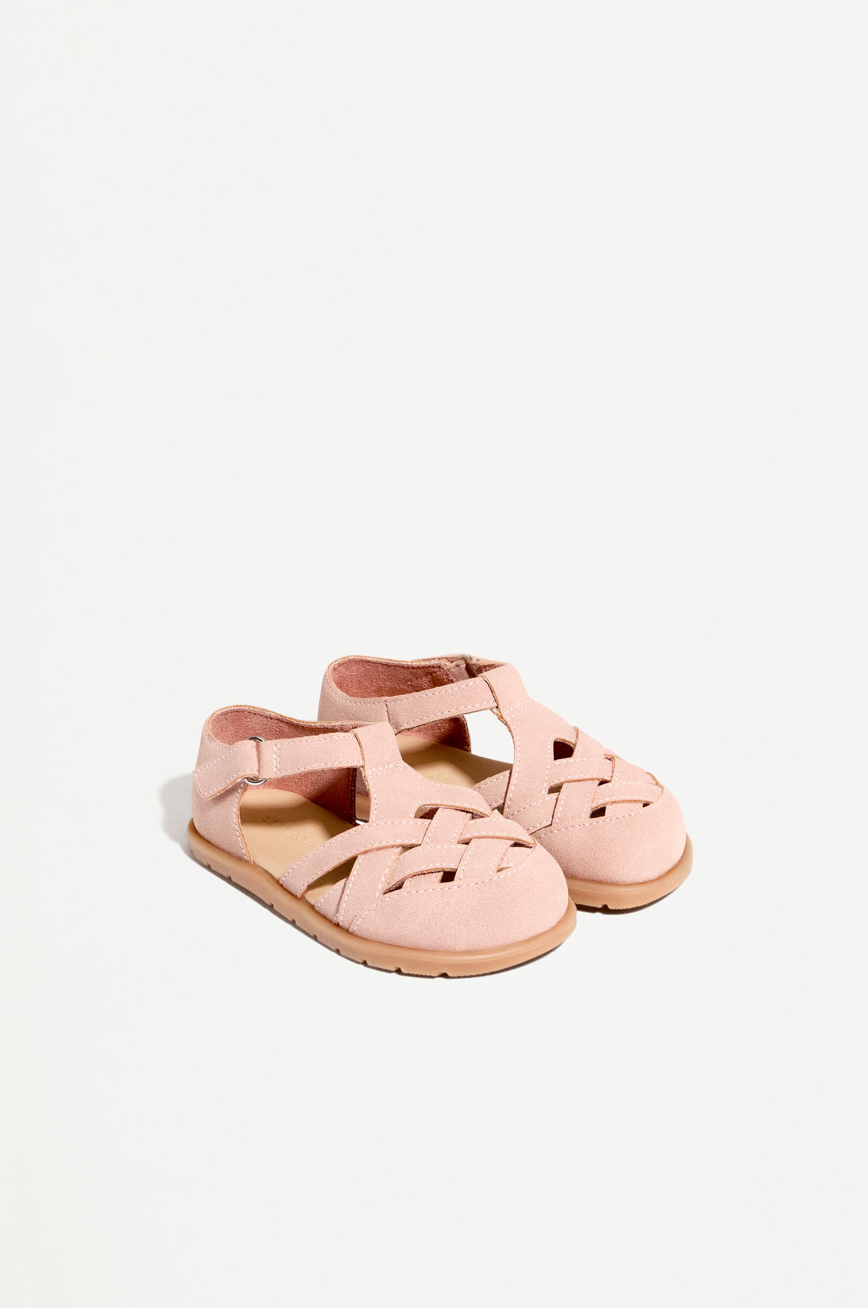 BRAIDED BAREFOOT CAGE SANDALS — PINK