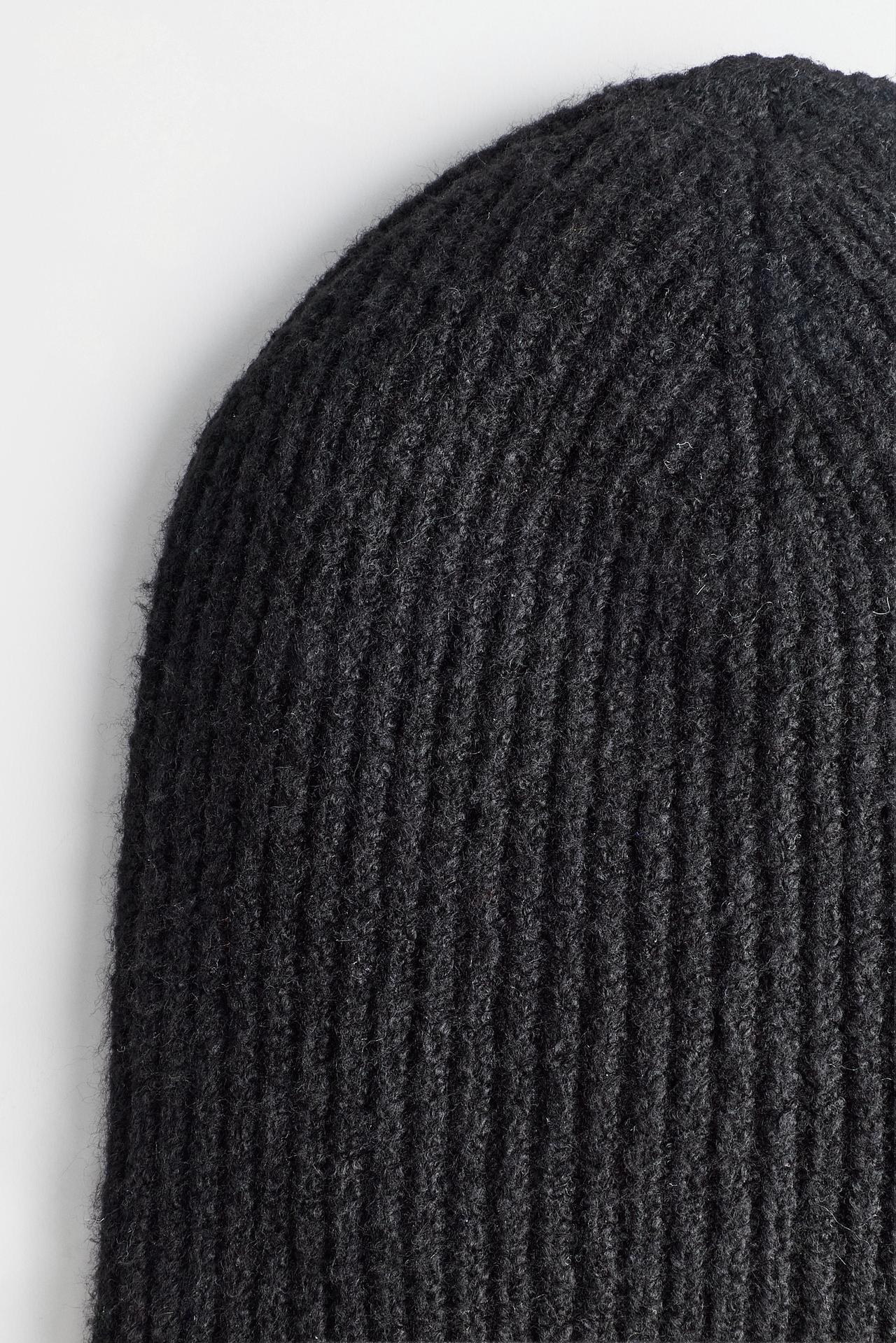 Basic knit beanie — GOLD BLACK