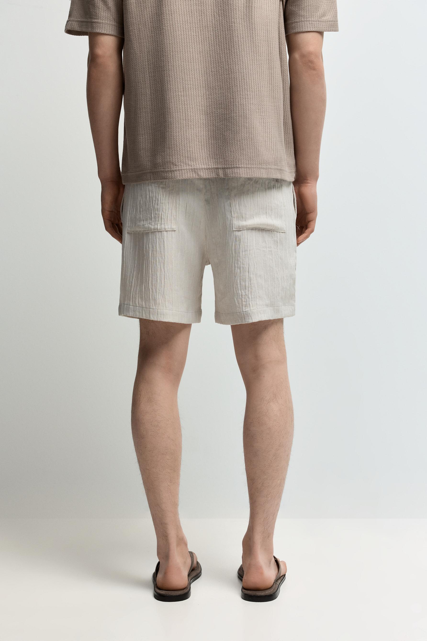 Fluid jogger Bermuda shorts — OFF WHITE