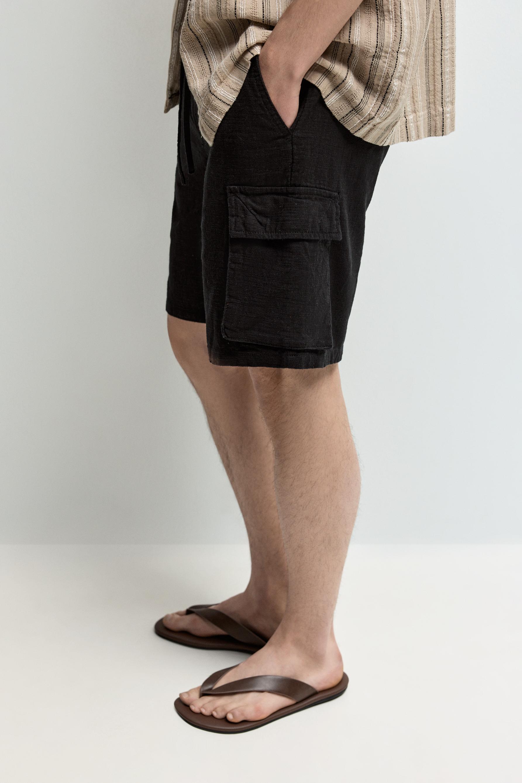 Rustic cargo Bermuda joggers — BLACK