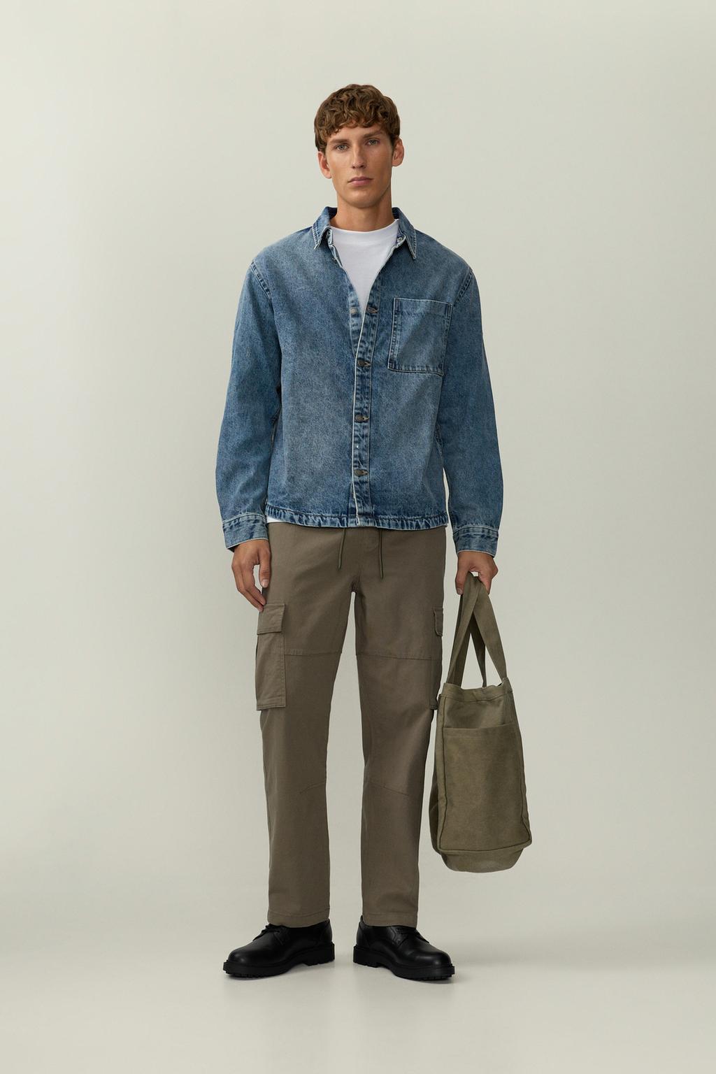 Relaxed fit cargo jogger pants